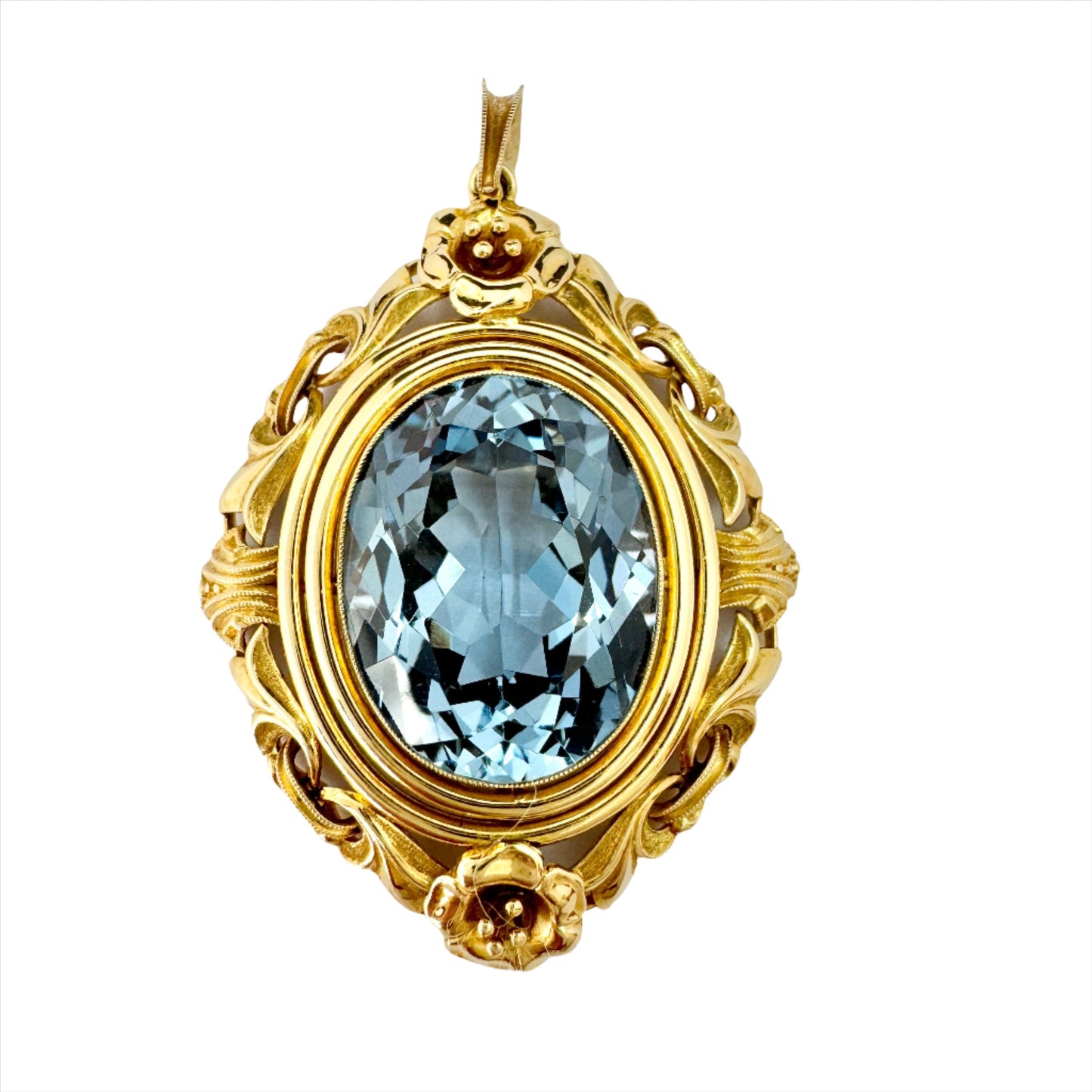 Sweden year 1944. Vintage 18k Gold Icy Blue Synthetic Spinel Pendant.