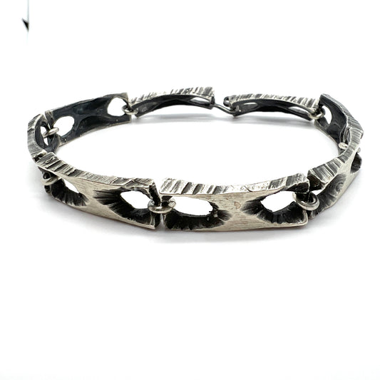 Karl Laine for Sten & Laine, Finland 1973. Vintage Sterling Silver Bracelet.