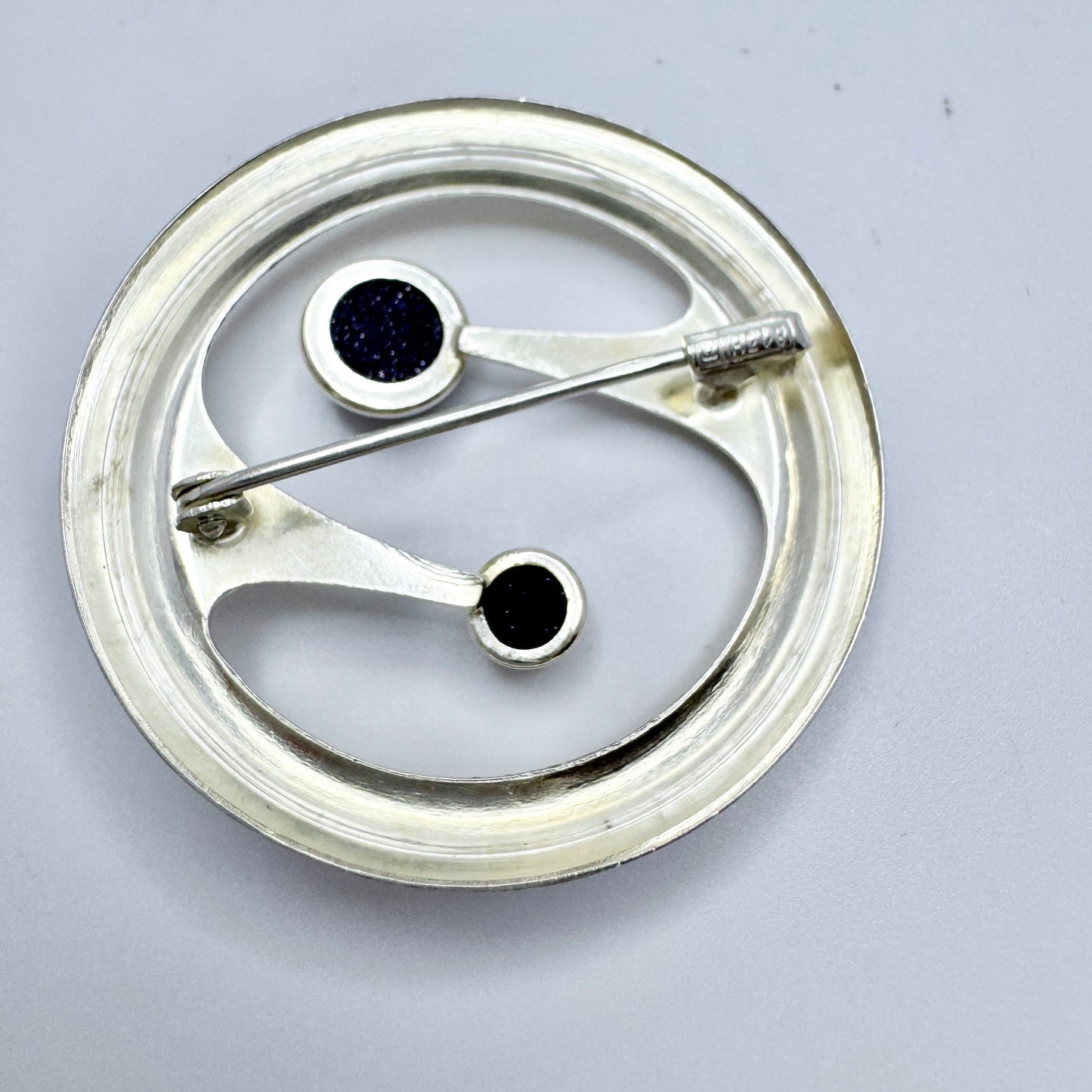 Turun Hopea, Finland ca 1960. Vintage Solid Silver Black Aventurine Brooch.