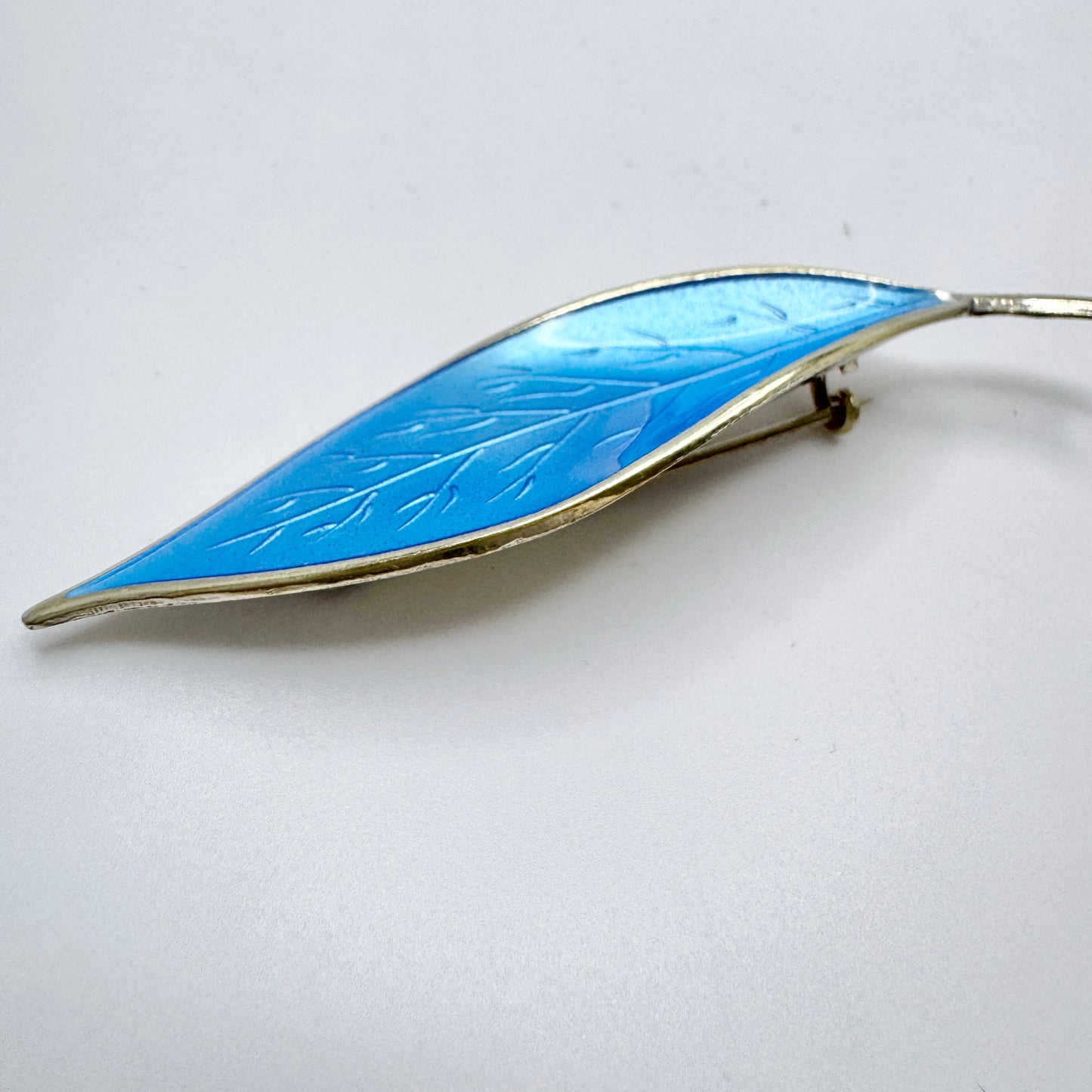 Willy Winnaess for David Andersen, Norway. Vintage Sterling Silver Brooch.