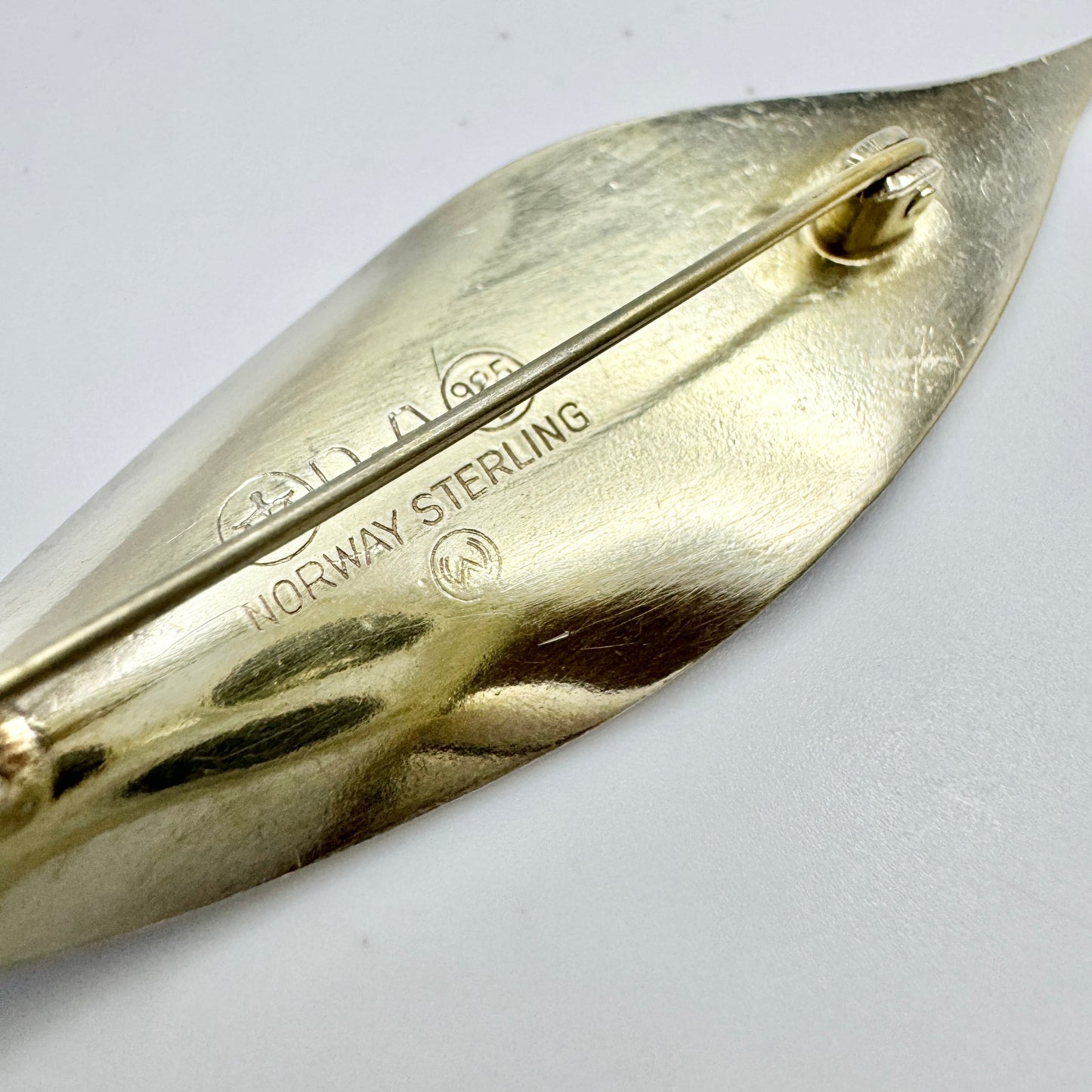 Willy Winnaess for David Andersen, Norway. Vintage Sterling Silver Brooch.