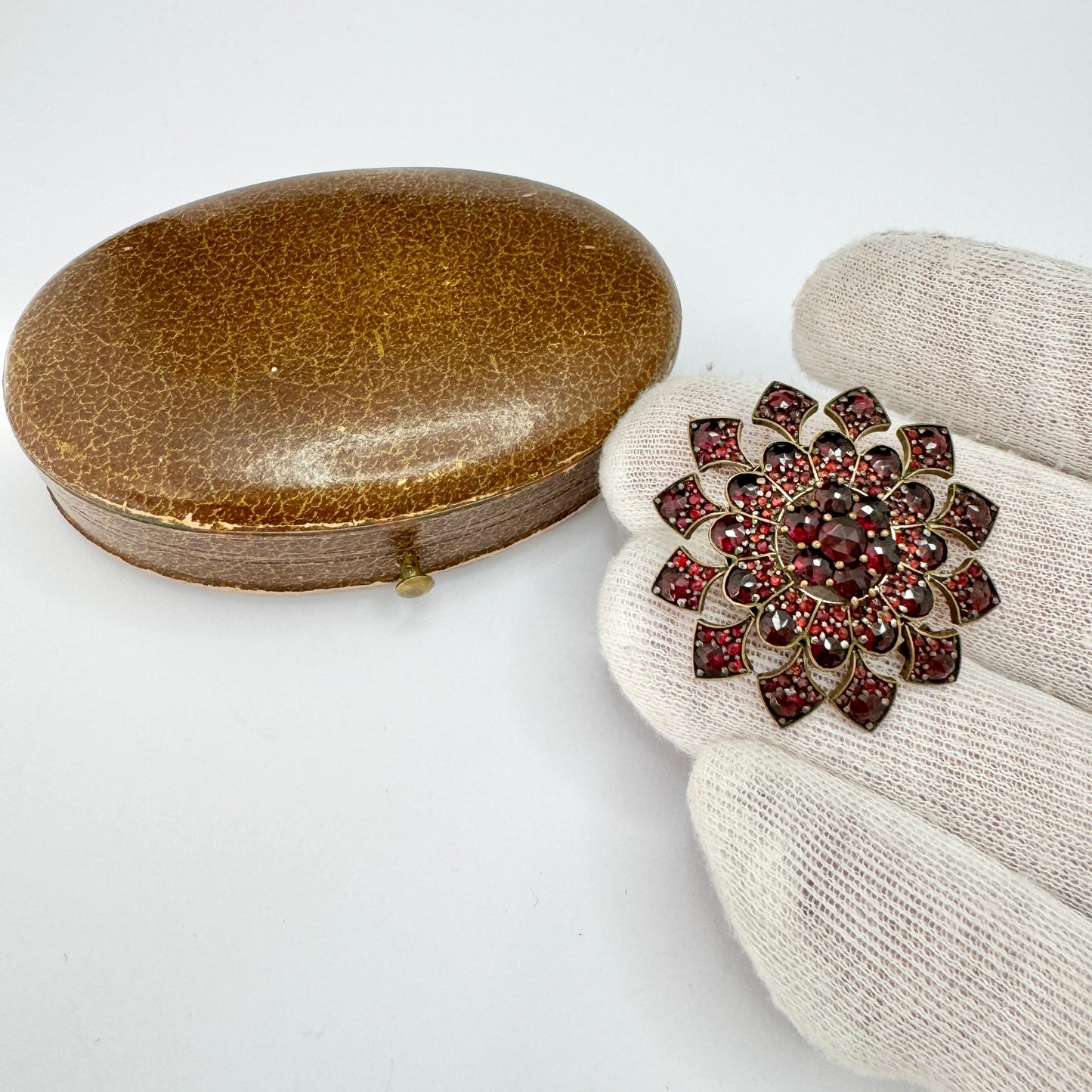 Antique Edwardian Bohemian Garnet Gilt Metal Brooch. Boxed.