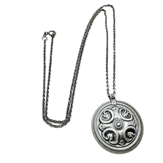 Kalevala Koru, Finland 1996. Vintage Sterling Silver Pendant Necklace.