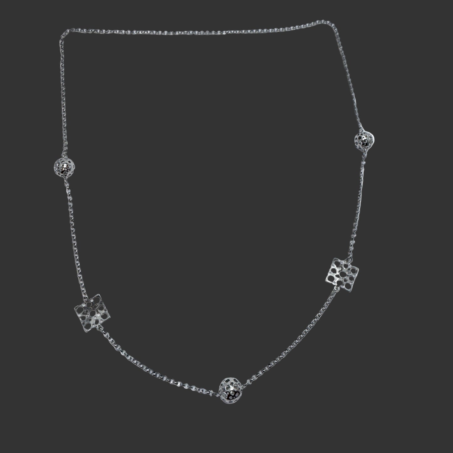 Liisa Vitali for Kultakeskus, Finland. Vintage Sterling Silver Necklace.