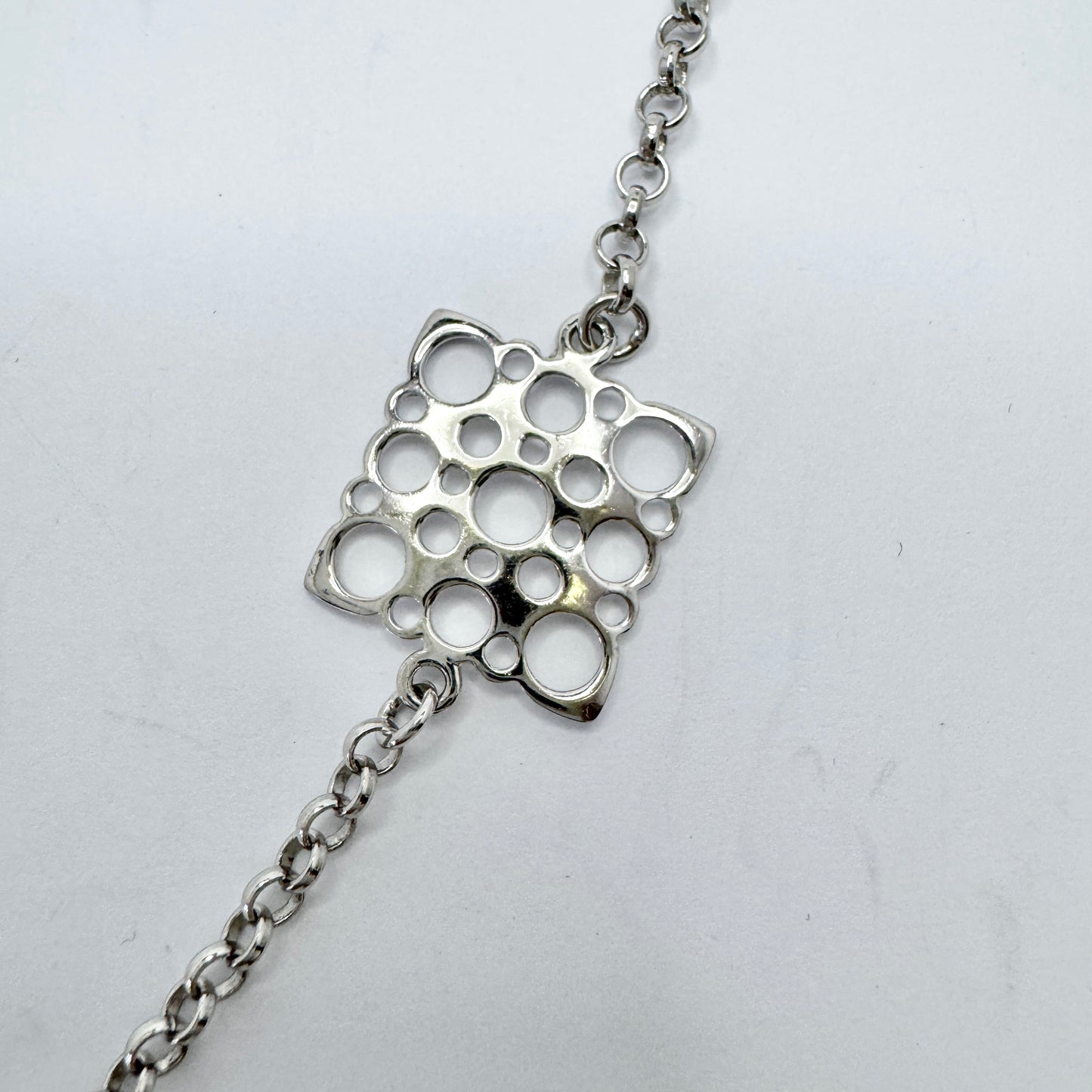 Liisa Vitali for Kultakeskus, Finland. Vintage Sterling Silver Necklace.
