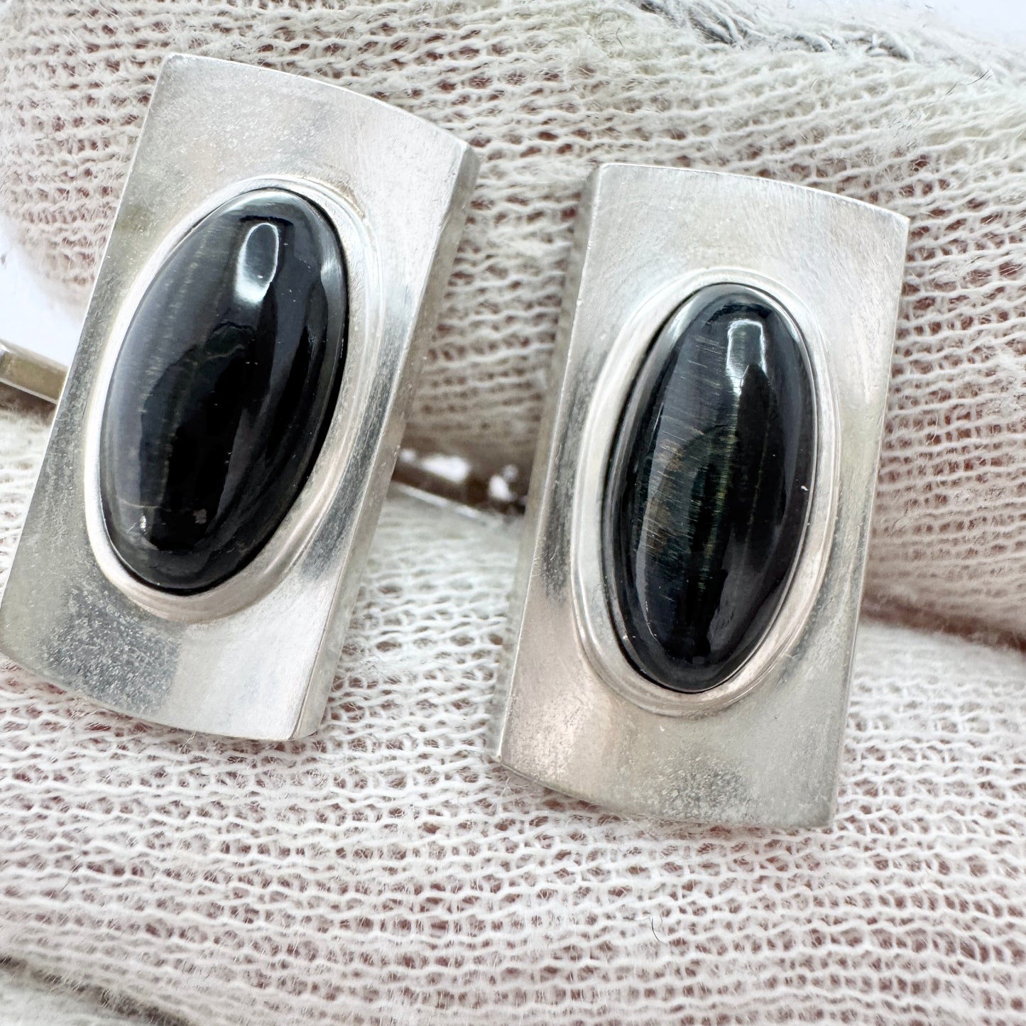 Elis Kauppi, Kupittaan Kulta Finland 1965. Vintage Solid Silver Obsidian Cufflinks