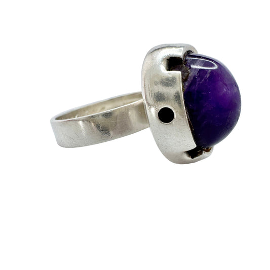 Martti Viikinniemi, Finland 1966. Vintage Solid Silver Amethyst Ring.