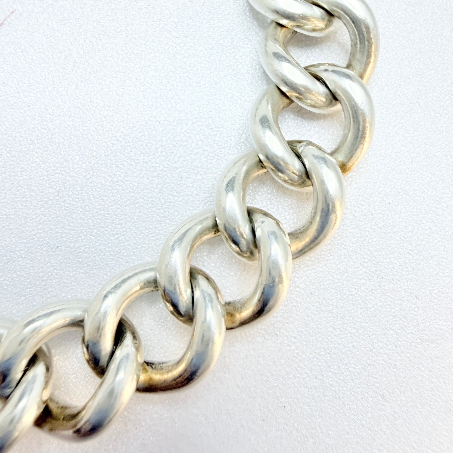 Guldvaruhuset, Sweden 1949. Vintage Chunky 71gram Sterling Silver Bracelet.