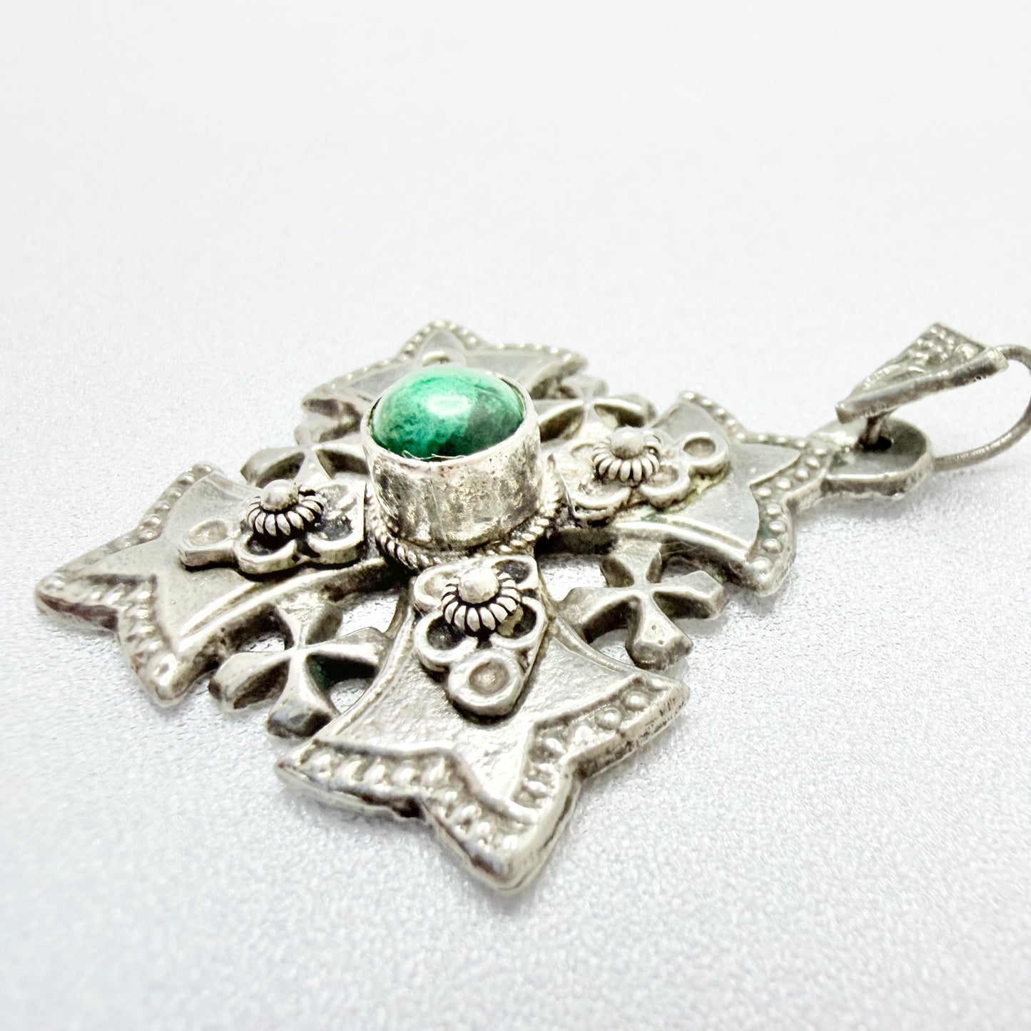 Jerusalem. Vintage Solid Silver Eilat Stone Cross Pendant.
