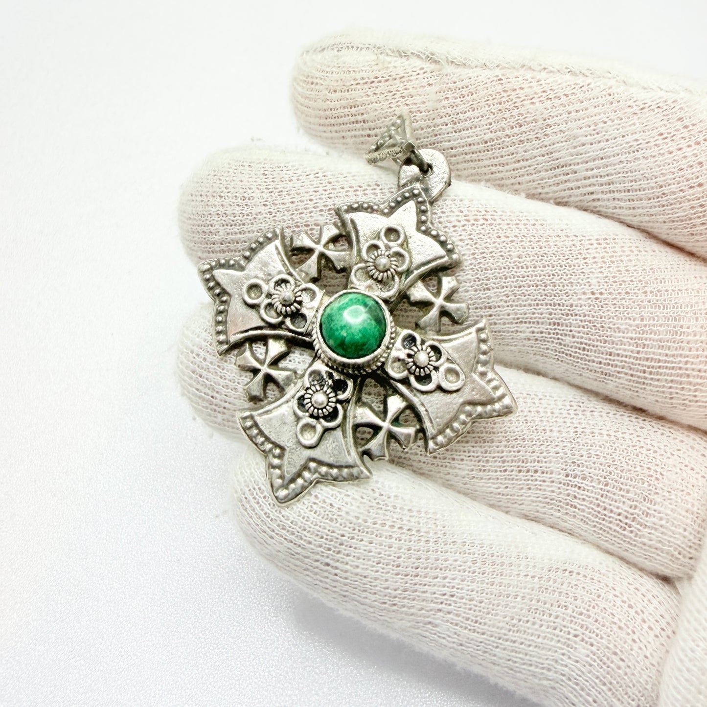 Jerusalem. Vintage Solid Silver Eilat Stone Cross Pendant.