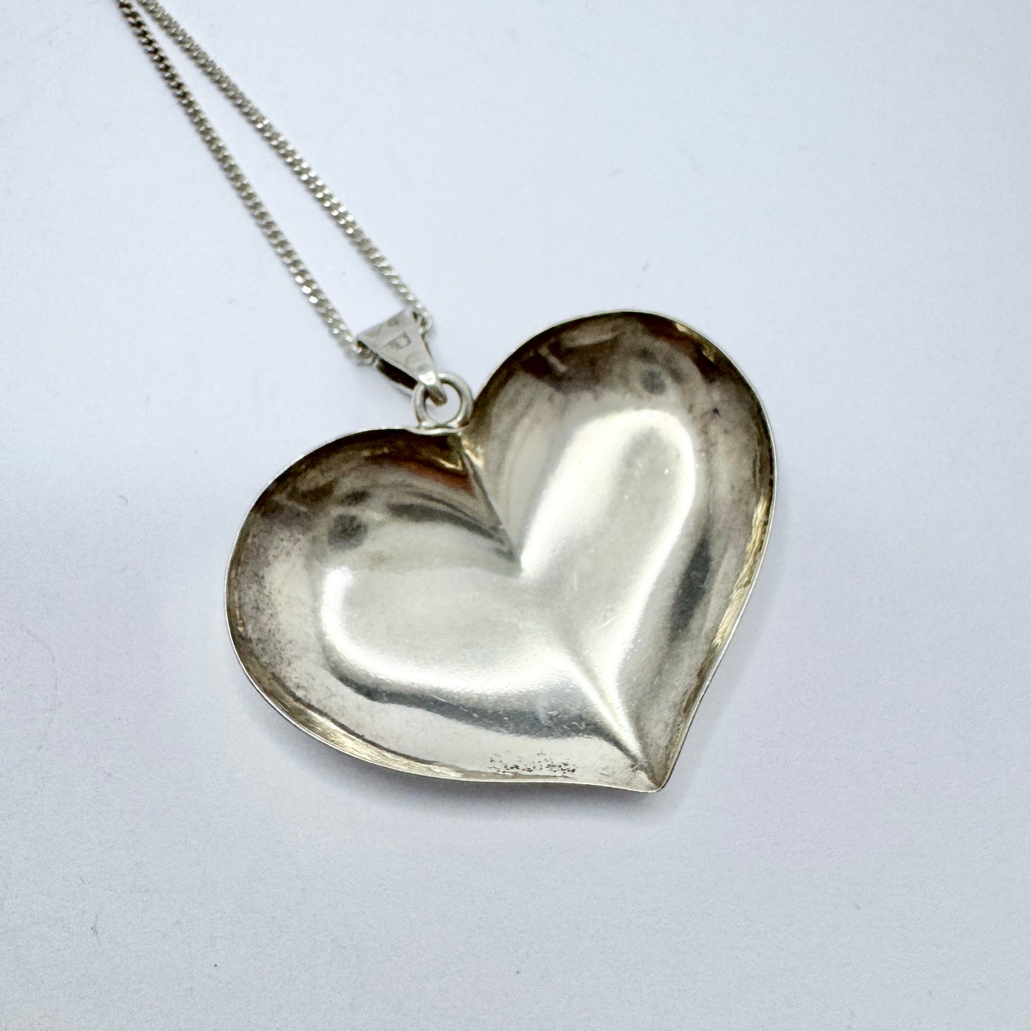 Victor Janson, Sweden 1974. Vintage Sterling Silver Heart Pendant Necklace.