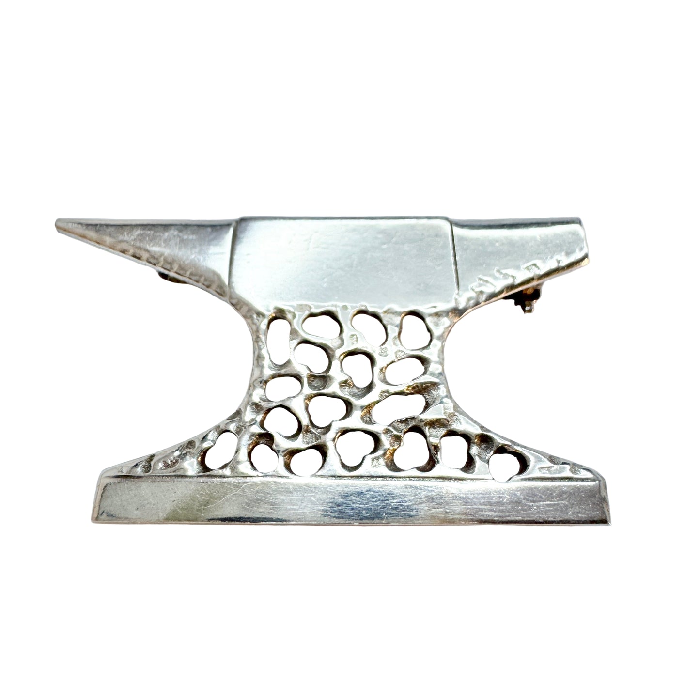 G Dahlgren, Sweden 1973. Vintage Sterling Silver Anvil Brooch.