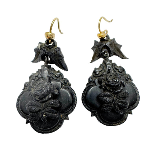 Antique Victorian Jet 18k Gold Mourning Earrings.