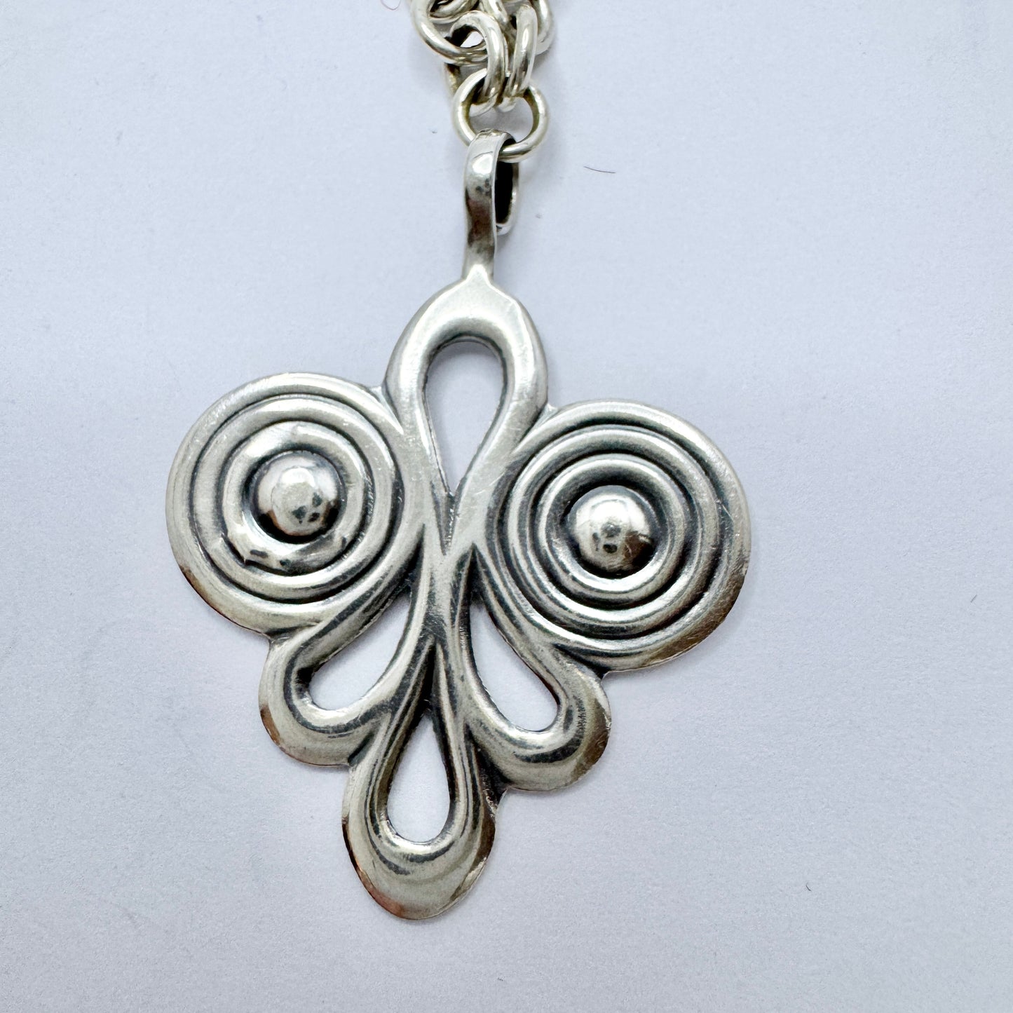 Kultakeskus, Finland 1943. Rare WW2 Era Solid Silver Pendant Necklace.