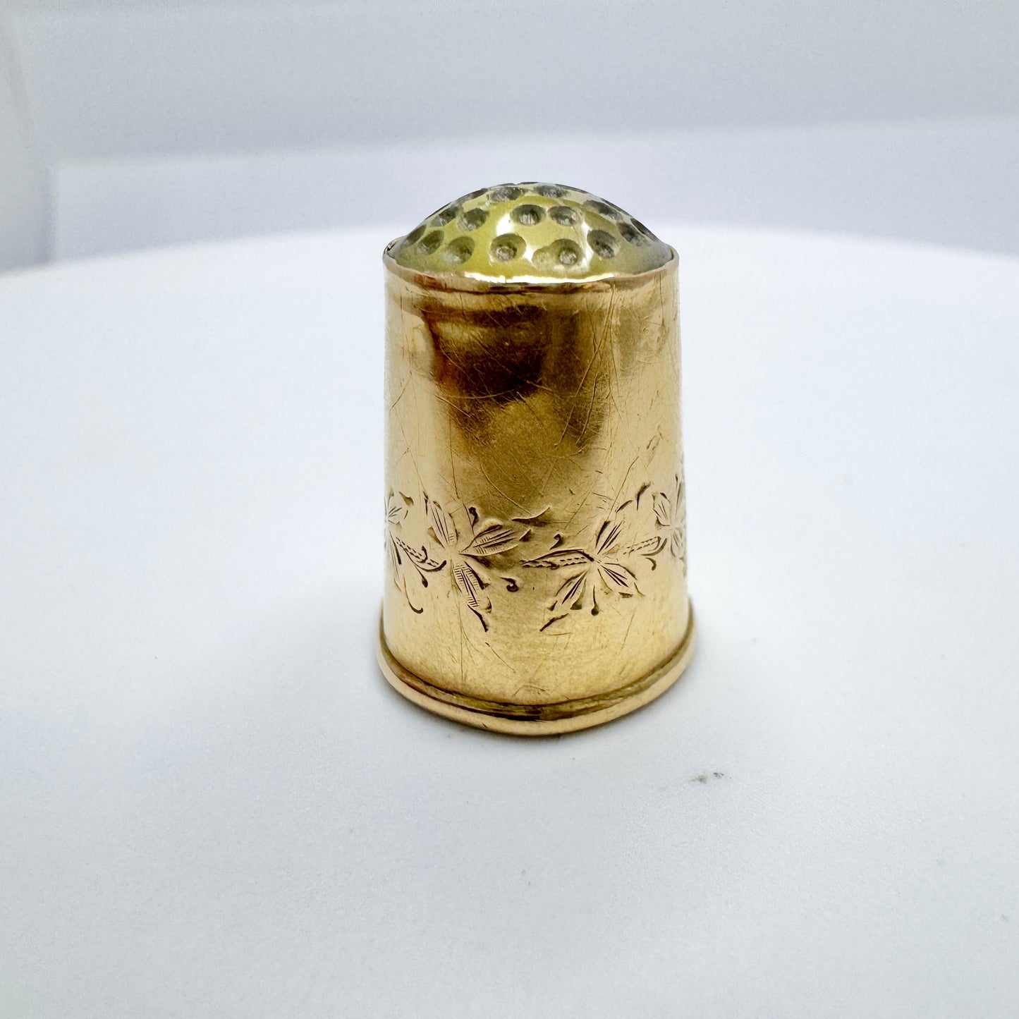 G Dahlgren, Sweden 1884. Antique Victorian 18k Gold Thimble