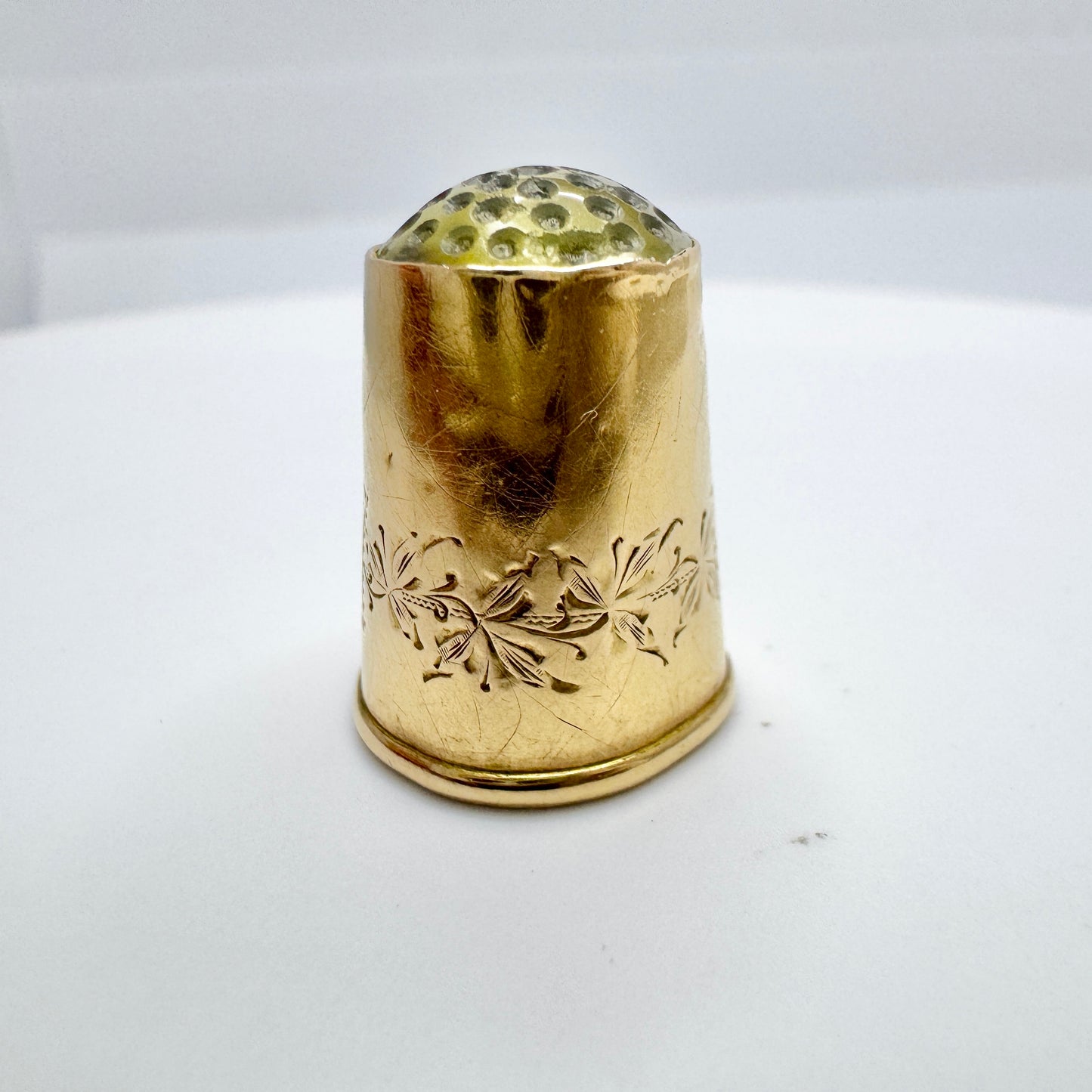 G Dahlgren, Sweden 1884. Antique Victorian 18k Gold Thimble