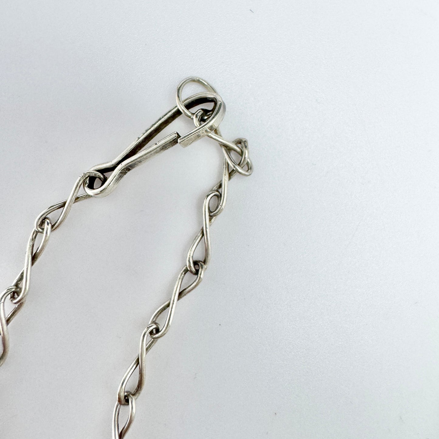 Erikson & Kromann, Denmark c 1950s. Vintage Solid Silver Pendant Long Chain Necklace.