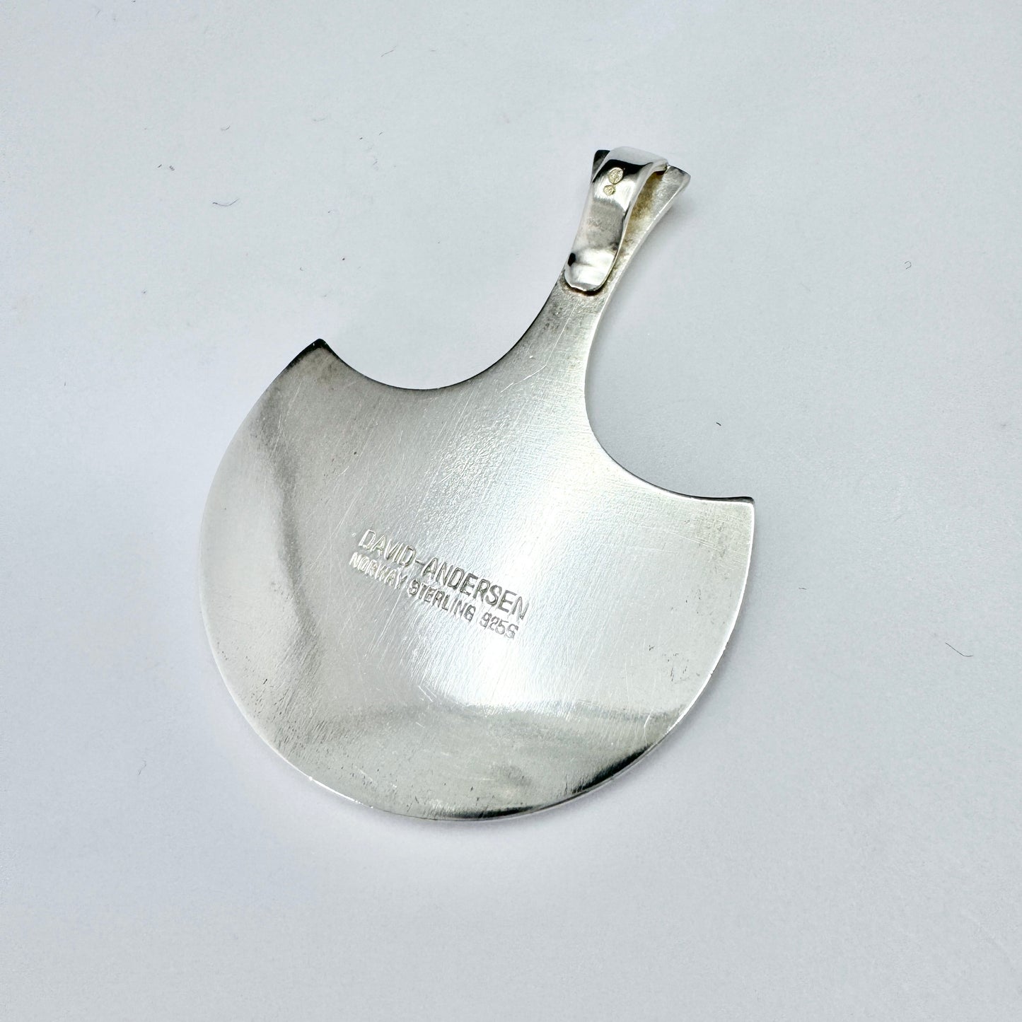 David-Andersen, Bjørn Sigurd Østern, Norway 1960-70s. Vintage Sterling Silver Enamel Pendant.