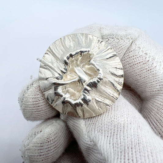 Matti Hyvärinen Finland 1972. Bold Vintage Sterling Silver Ring.