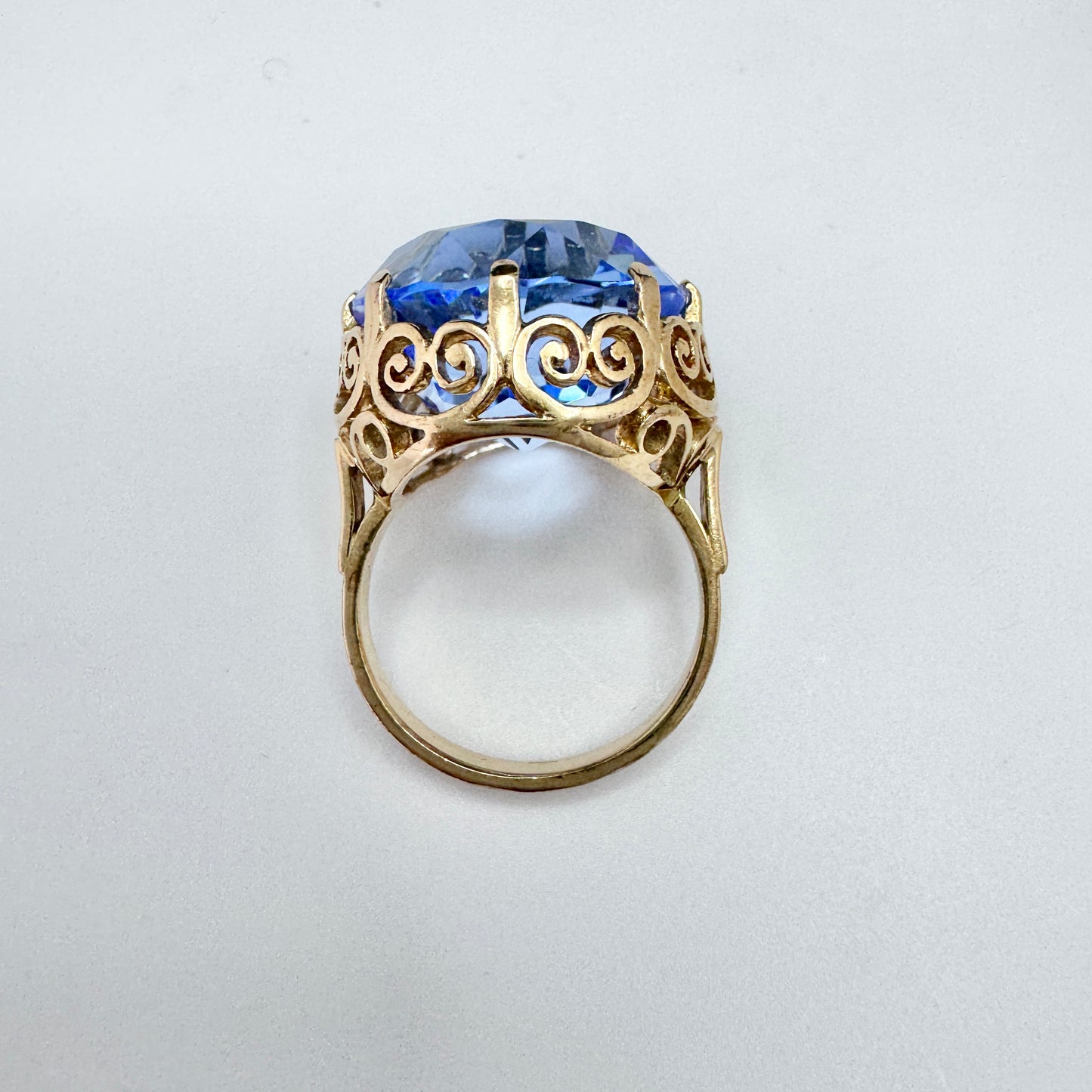 Warsaw Poland 1960-70s. Bold Vintage 14k Gold Synthetic Blue Spinel Ring.