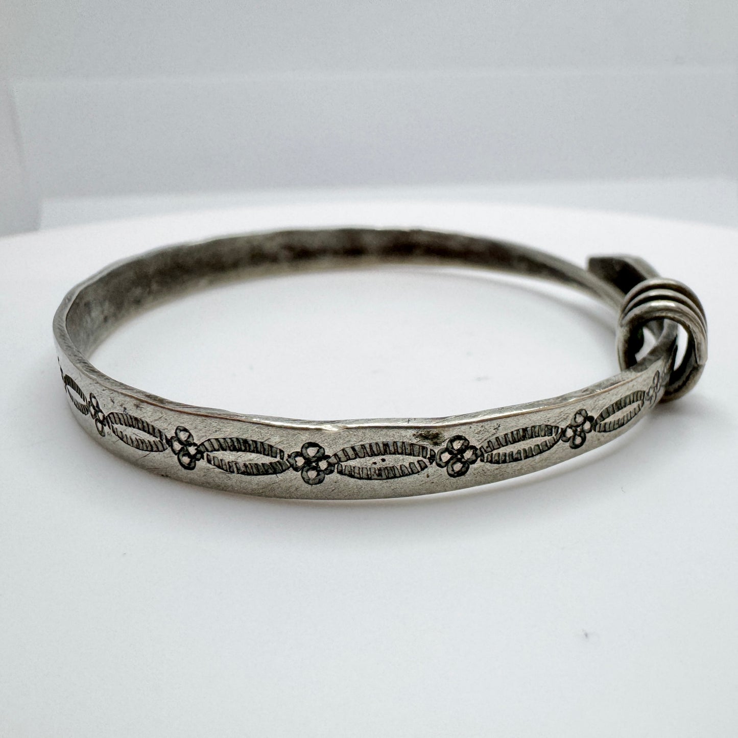 Vintage or Antique Solid Silver Bracelet. Possibly China.