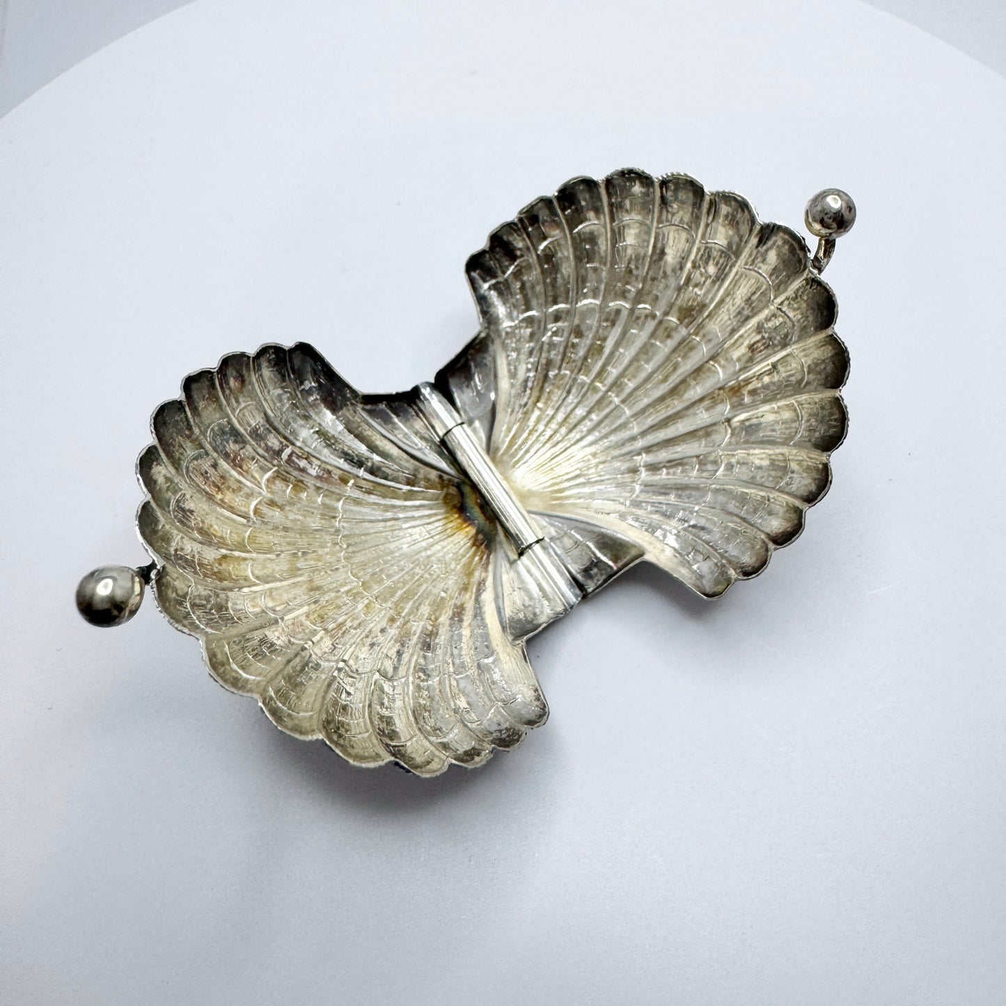 Spain, Vintage Solid Silver Shell Pill Box.