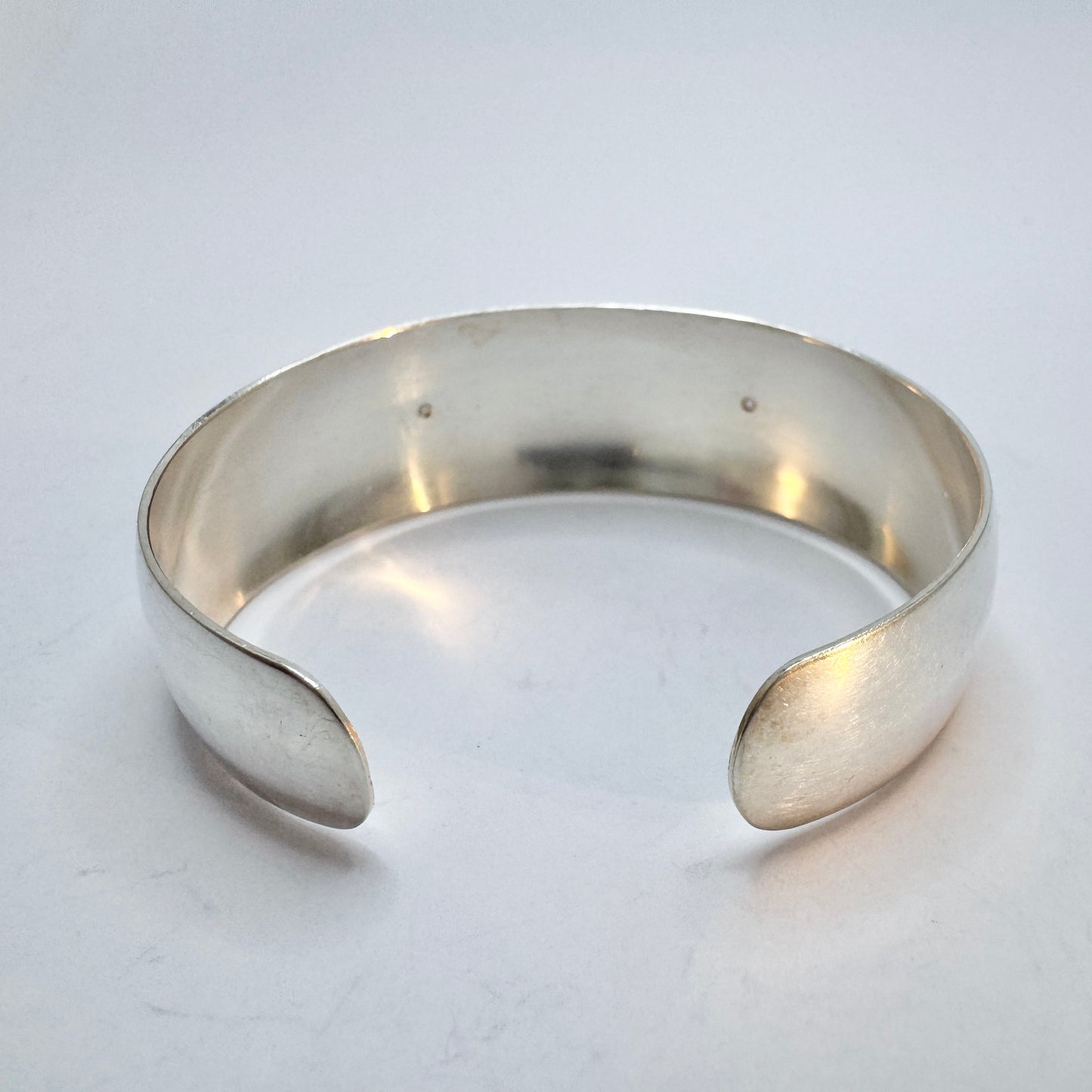 Kello Oy, Finland year 1960. Vintage Solid Silver Rose Quartz Cuff Bracelet.