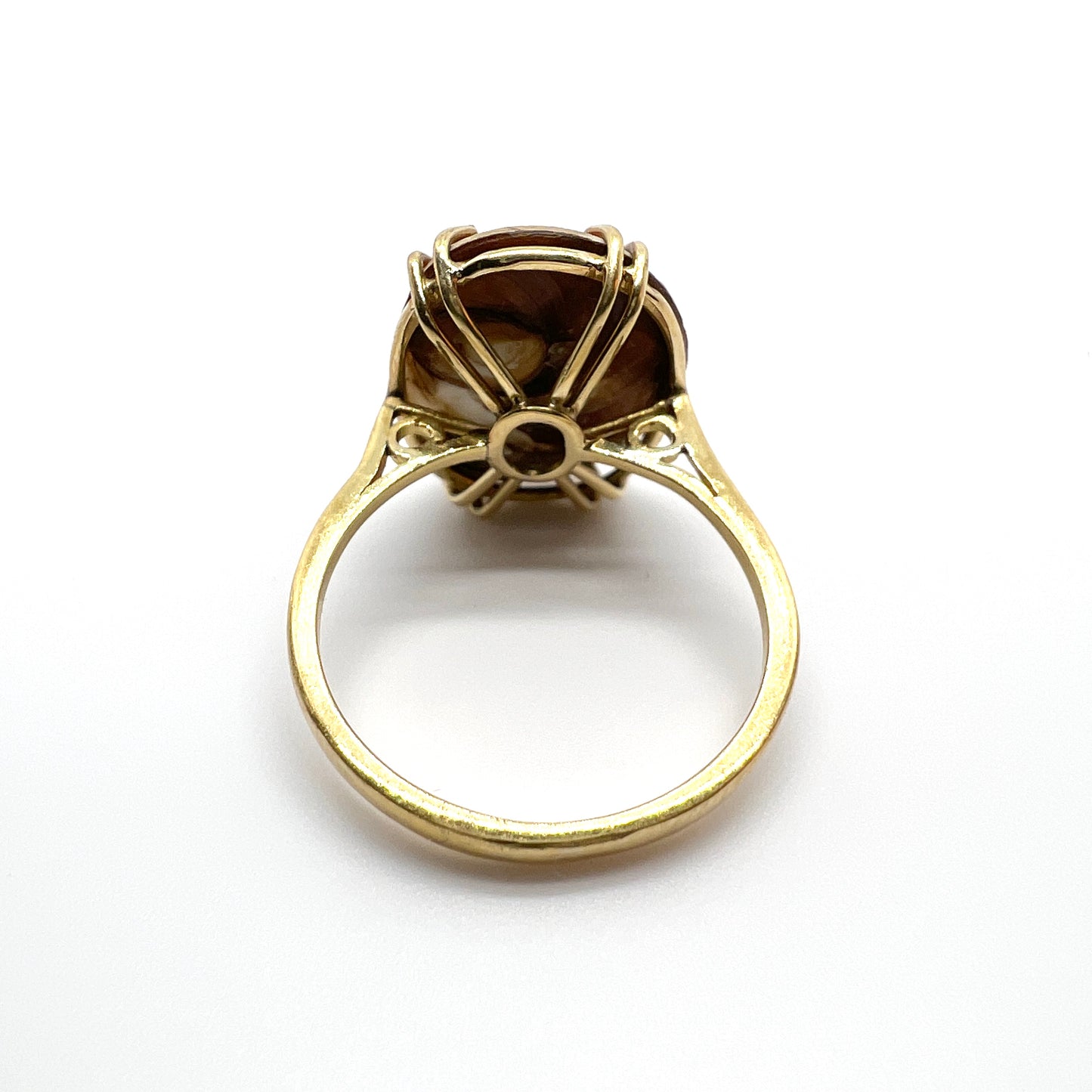 Vintage 18k Gold Eye of Saint Lucia Ring.