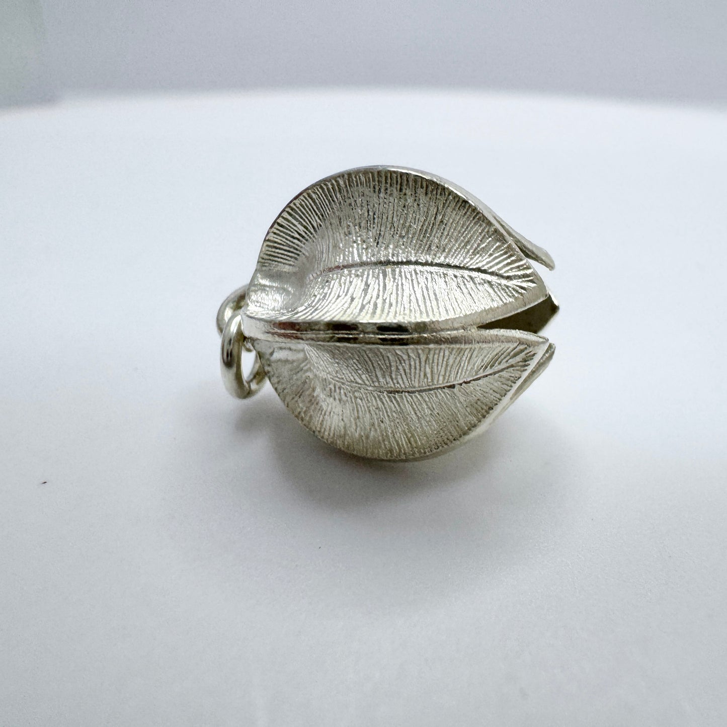 Kalevala Koru, Finland. Vintage Sterling Silver Charm / Pendant. Design: Snow Flower