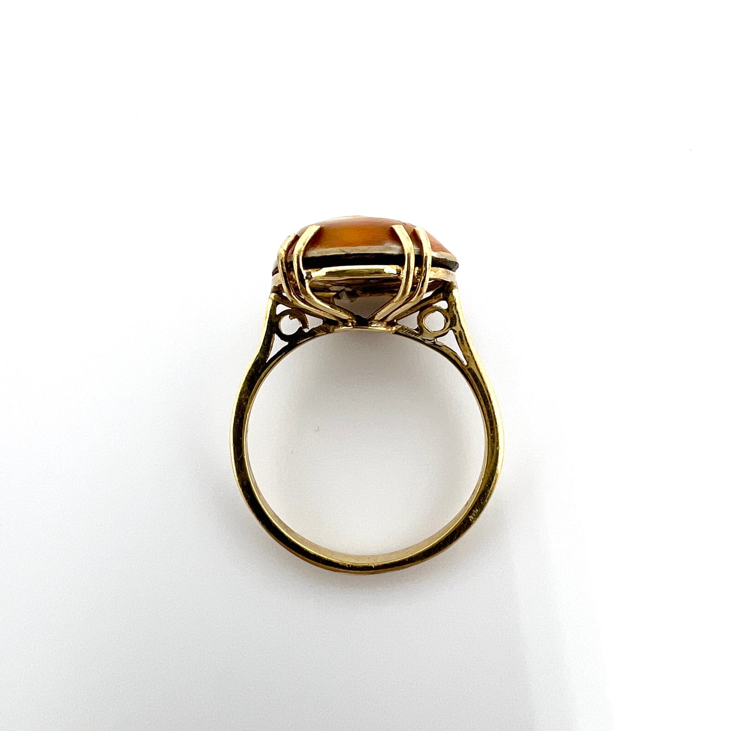 Vintage 18k Gold Eye of Saint Lucia Ring.