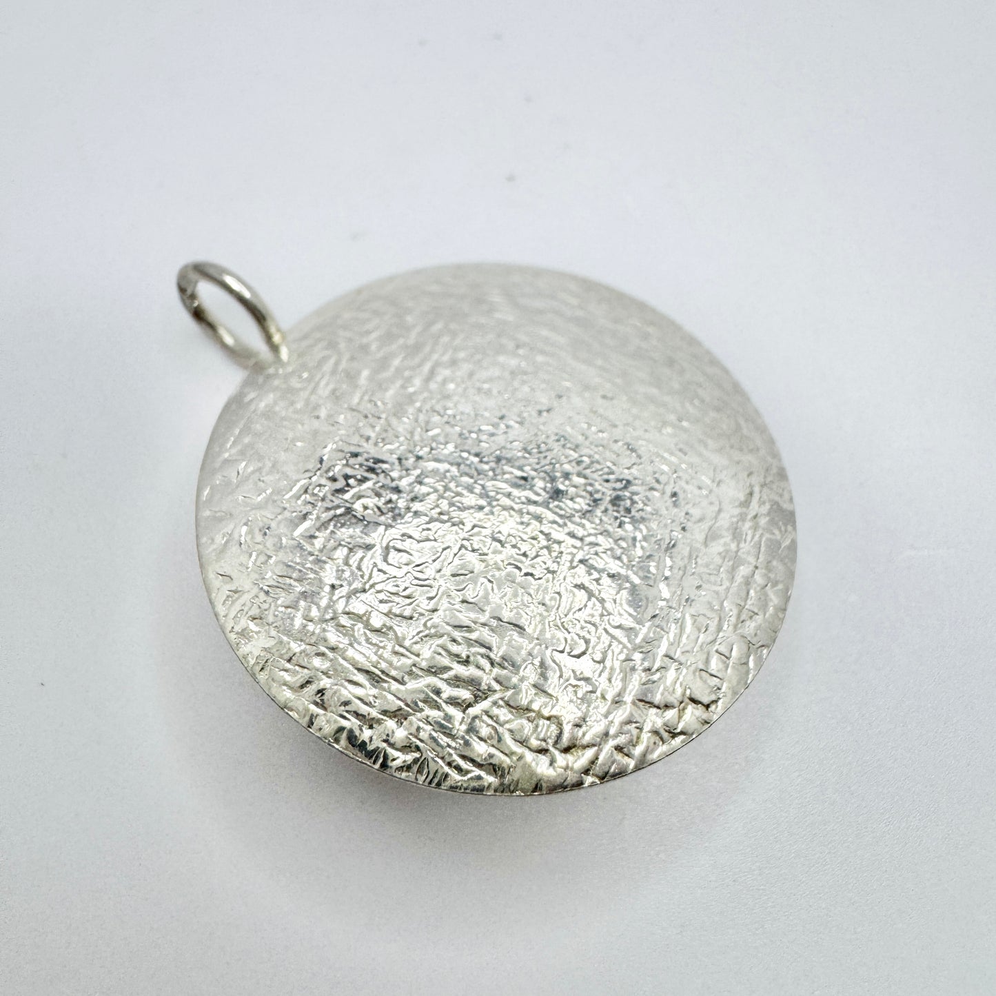 Kultateollisuus, Finland 1970s. Vintage Sterling Silver Pendant.