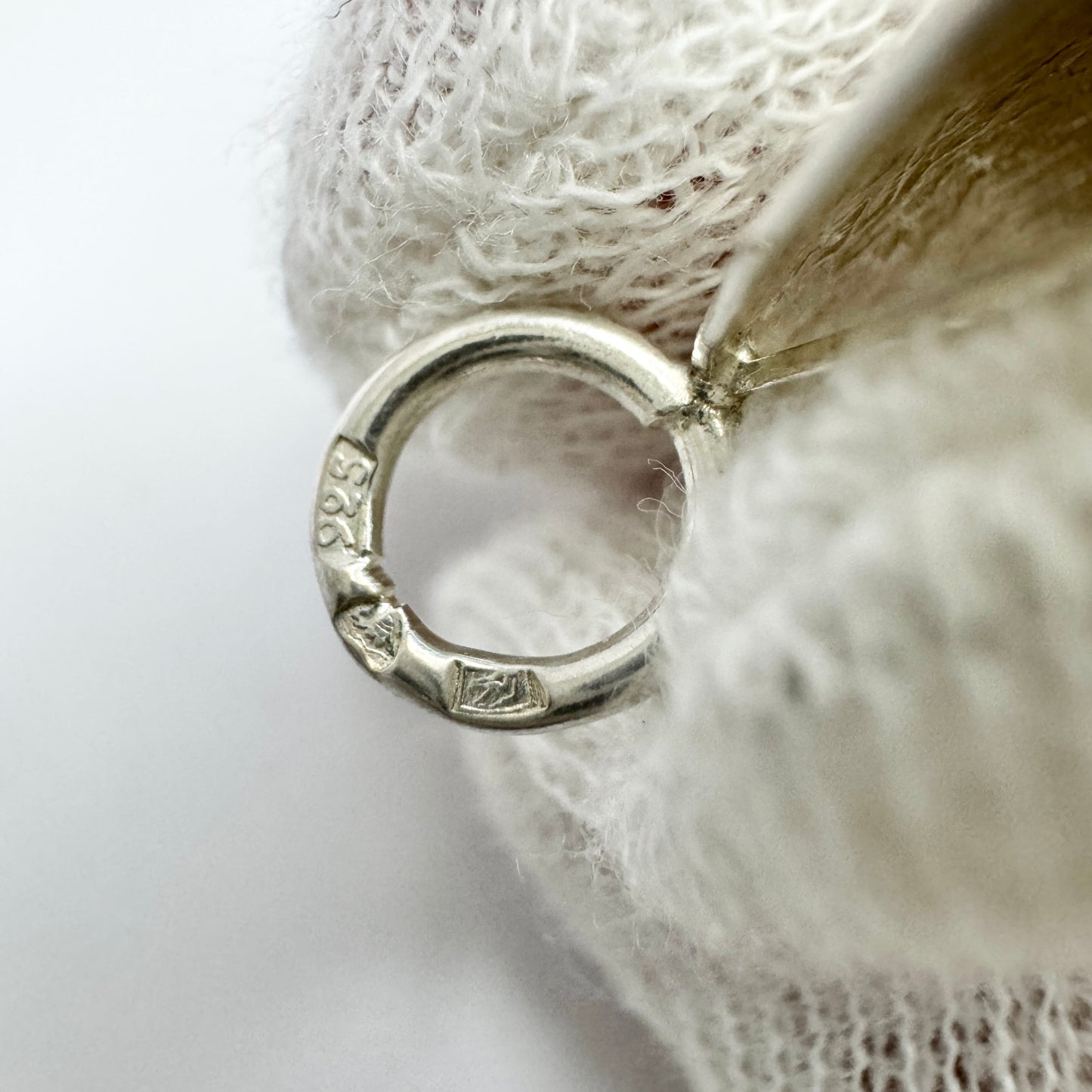 Kultateollisuus, Finland 1970s. Vintage Sterling Silver Pendant.