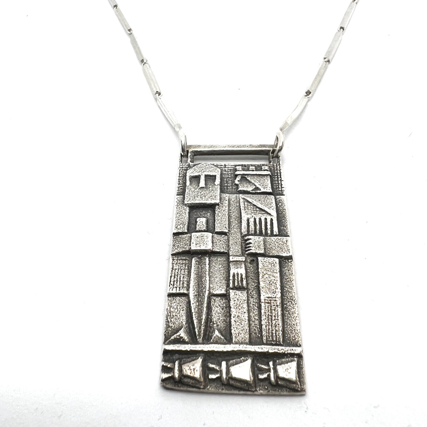 Ibe Dahlquist & Brave, Sweden year 1963. Vintage Sterling Silver Viking Saga Pendant Necklace.