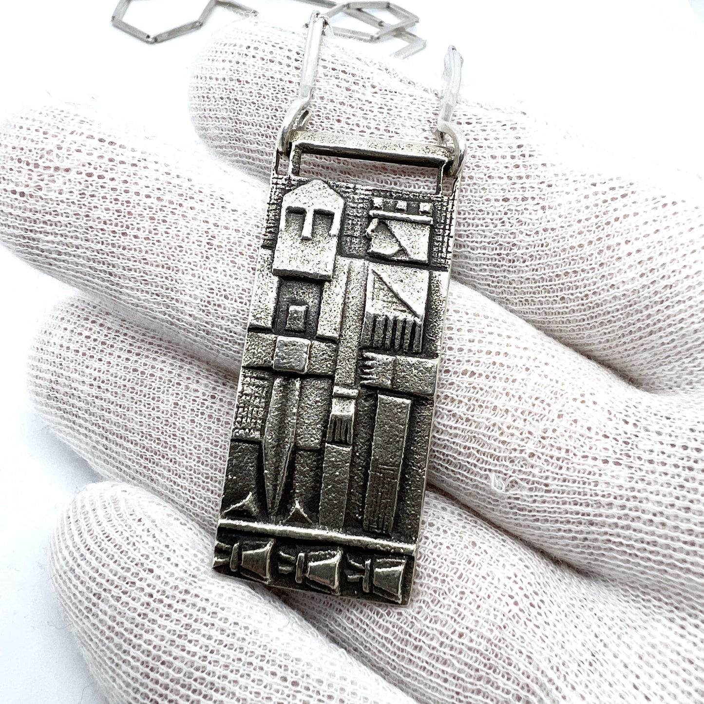 Ibe Dahlquist & Brave, Sweden year 1963. Vintage Sterling Silver Viking Saga Pendant Necklace.