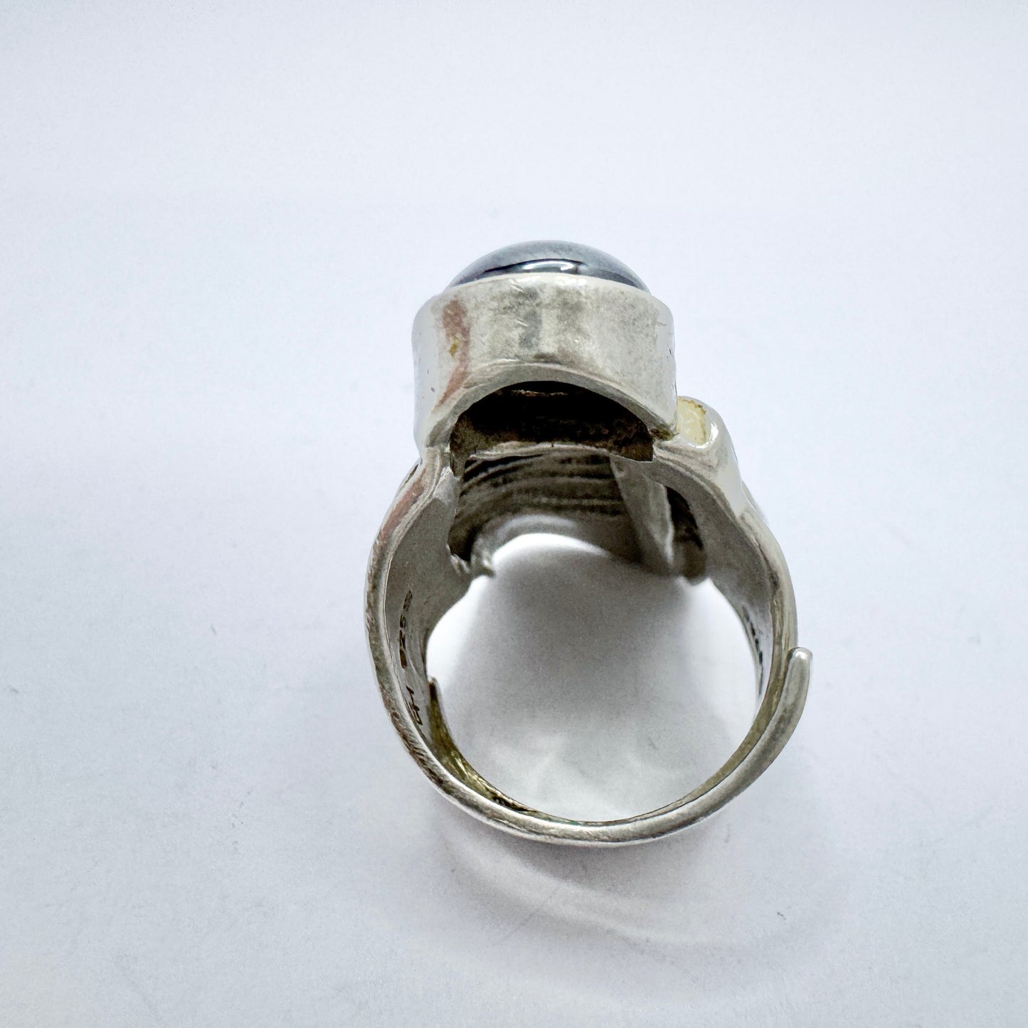Eivind Hillestad, Norway. Chunky Vintage Modernist Sterling Silver Hematite Ring.