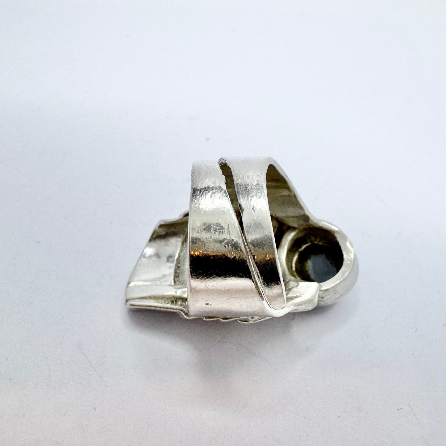 Eivind Hillestad, Norway. Chunky Vintage Modernist Sterling Silver Hematite Ring.