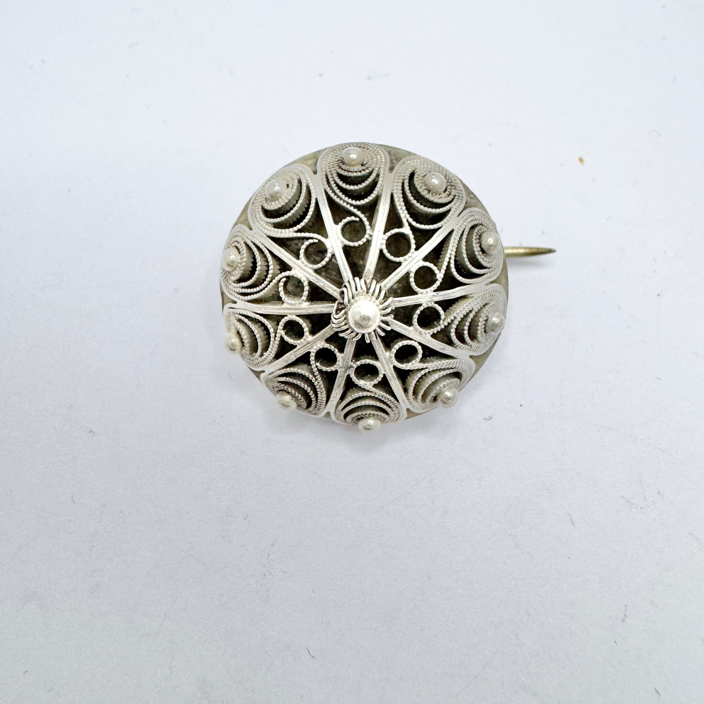 David-Andersen, Norway pre 1925. Antique Solid Silver Filigree Brooch.