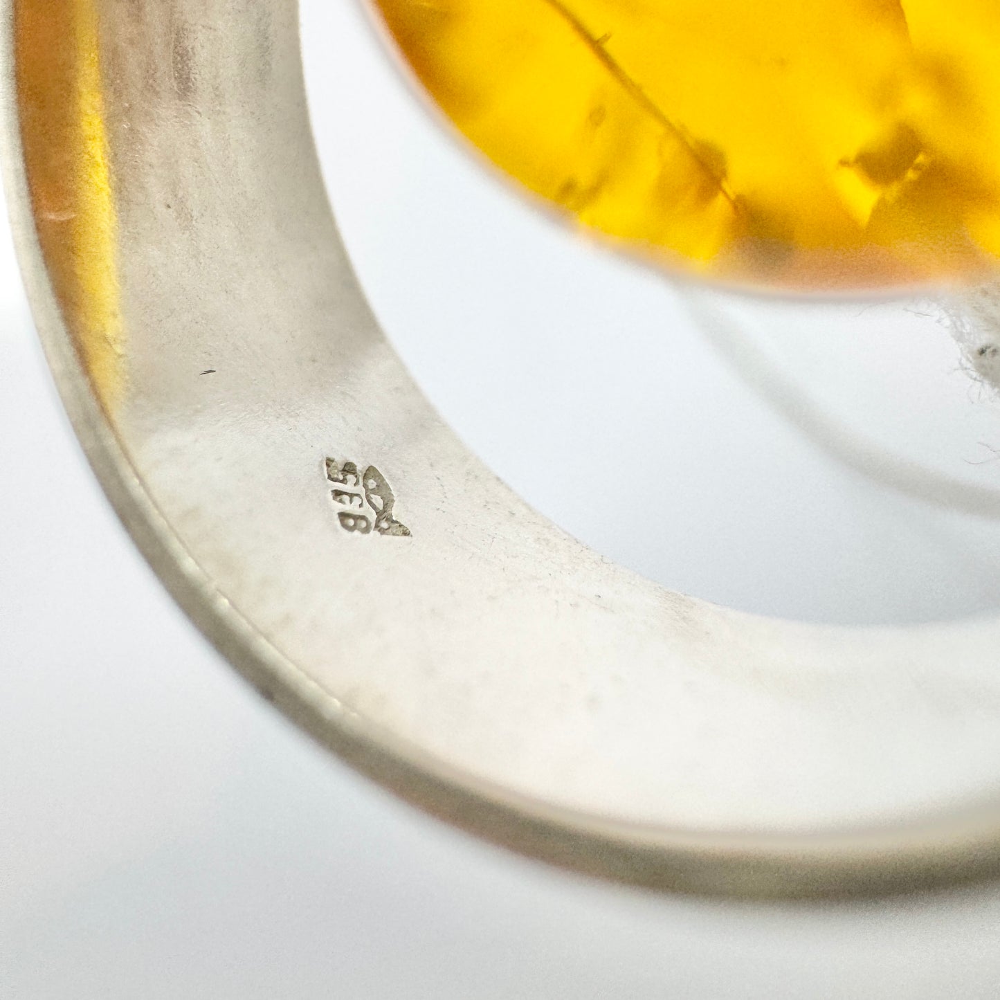 Ostsee-schmuck, Fischland. Vintage Solid Silver Amber Pendant Necklace.