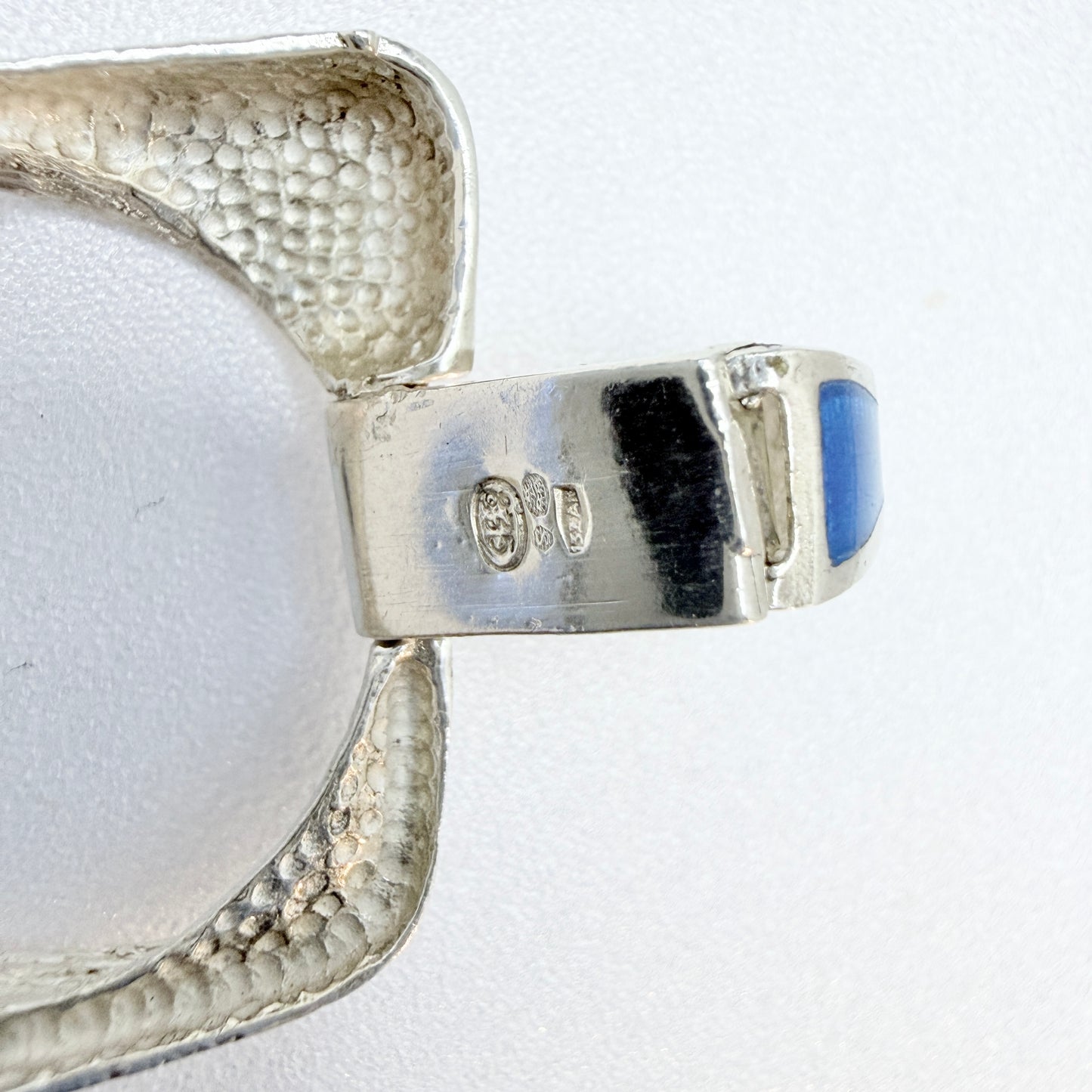 Oreficeria Medicea di Urei Rosanna, Italy ca 1980s. Vintage Sterling Silver Enamel Bracelet.