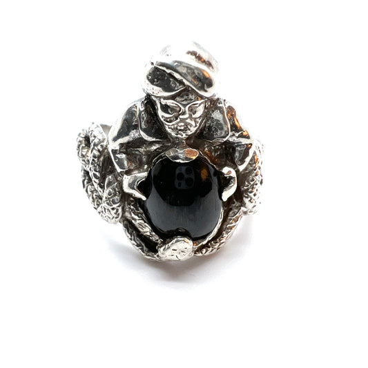 Vintage Oriental Solid Silver Stone with Chatoyancy Effect Ring.