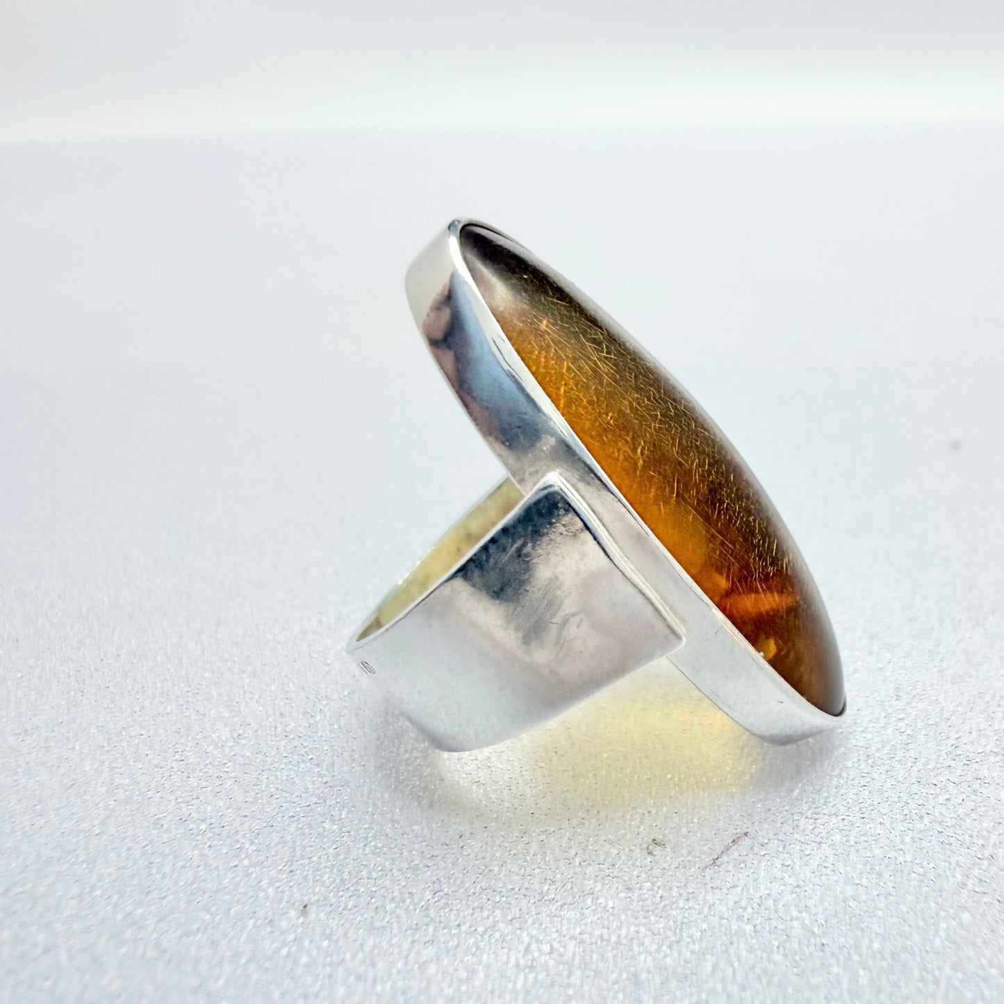 Ostsee-schmuck, Fischland ca 1970. Solid Silver Amber Ring.