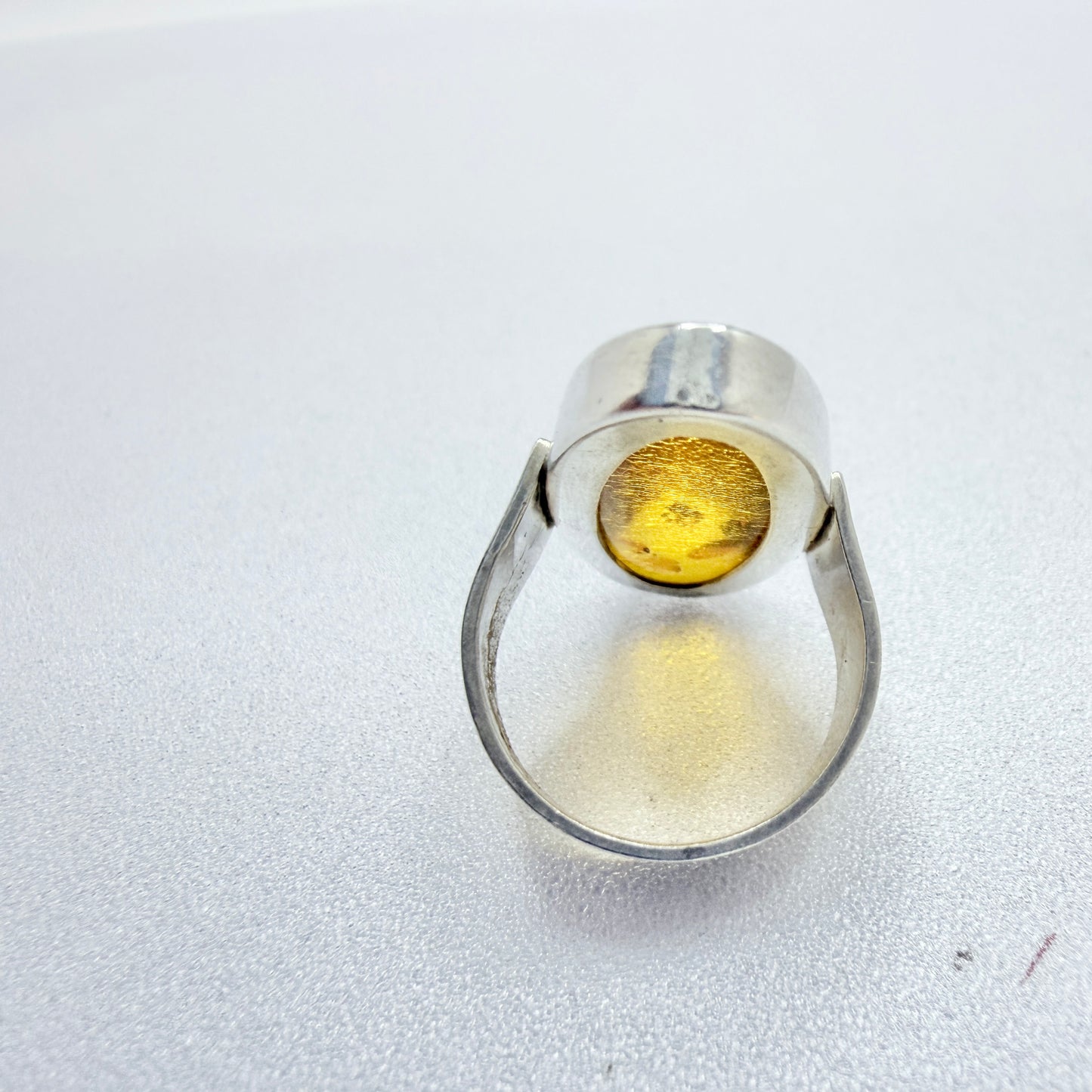 Ostsee-schmuck, Fischland ca 1970. Solid Silver Amber Ring.