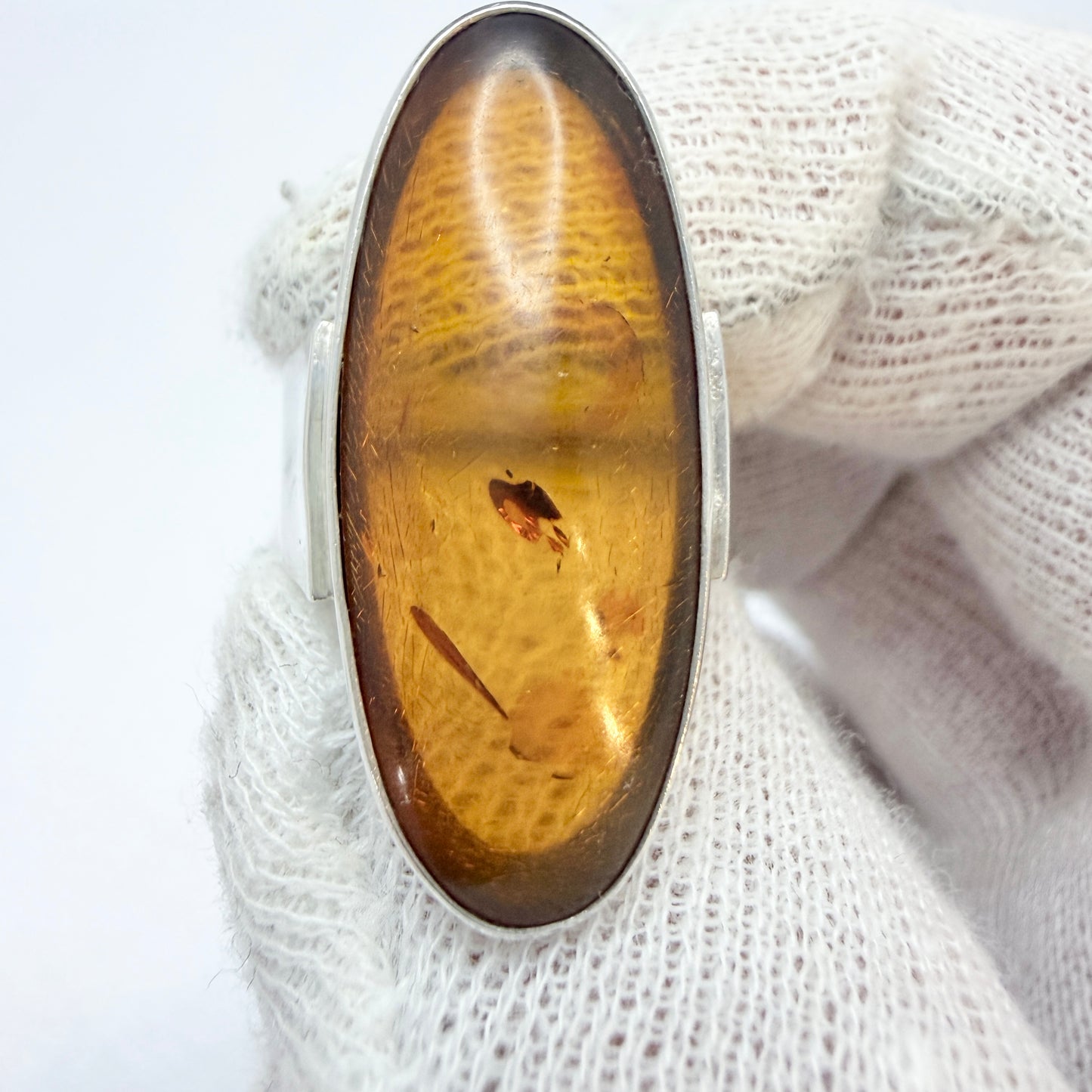 Ostsee-schmuck, Fischland ca 1970. Solid Silver Amber Ring.