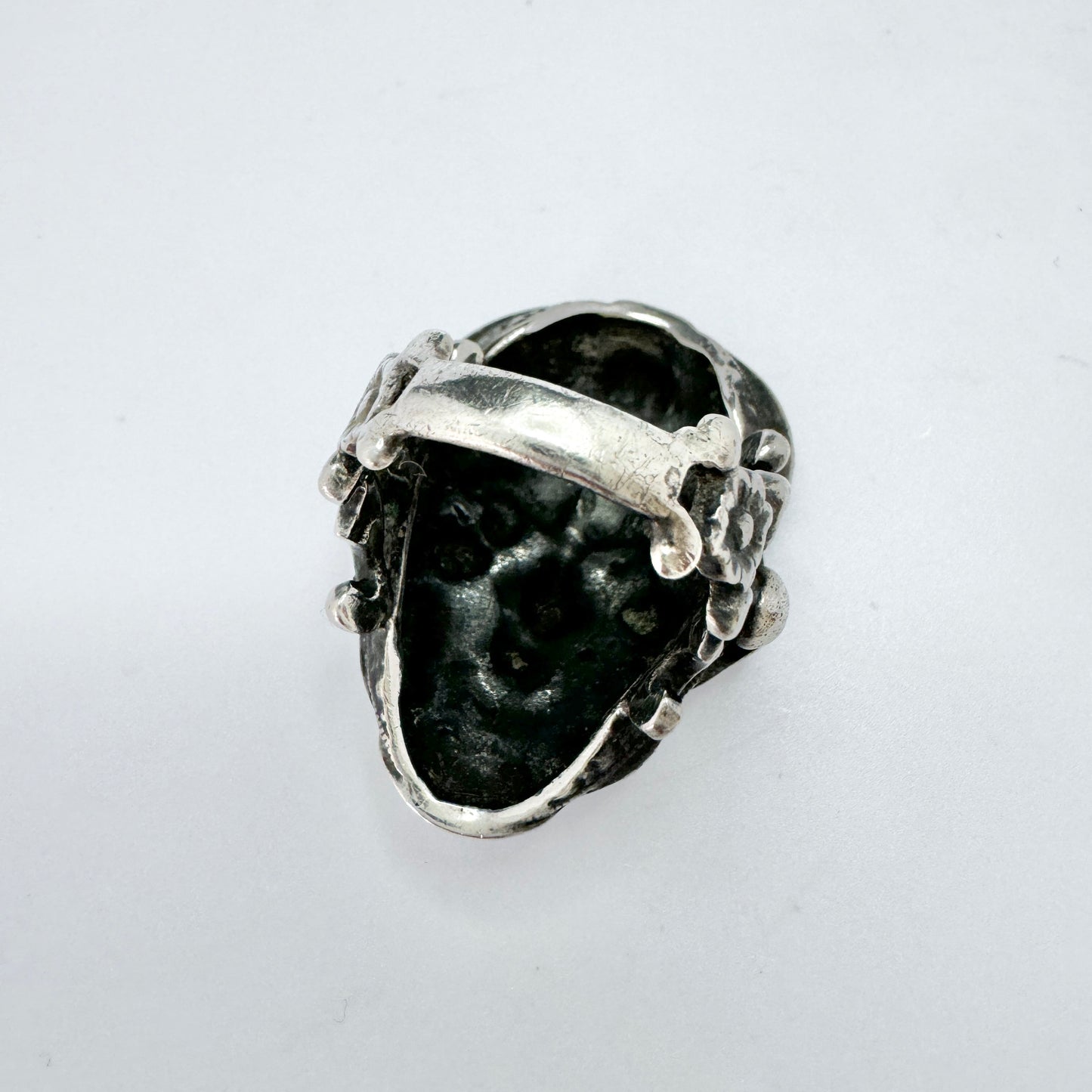 Antique c 1900 Solid Silver Renaissance Revival Unisex Ring.