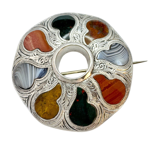 Scotland ca 1880. Antique Victorian Solid Silver Agate Bloodstone Brooch Pendant.