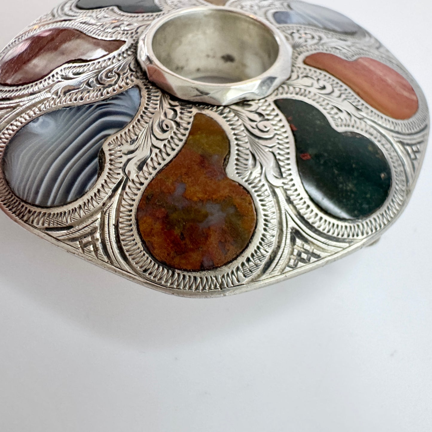 Scotland ca 1880. Antique Victorian Solid Silver Agate Bloodstone Brooch Pendant.