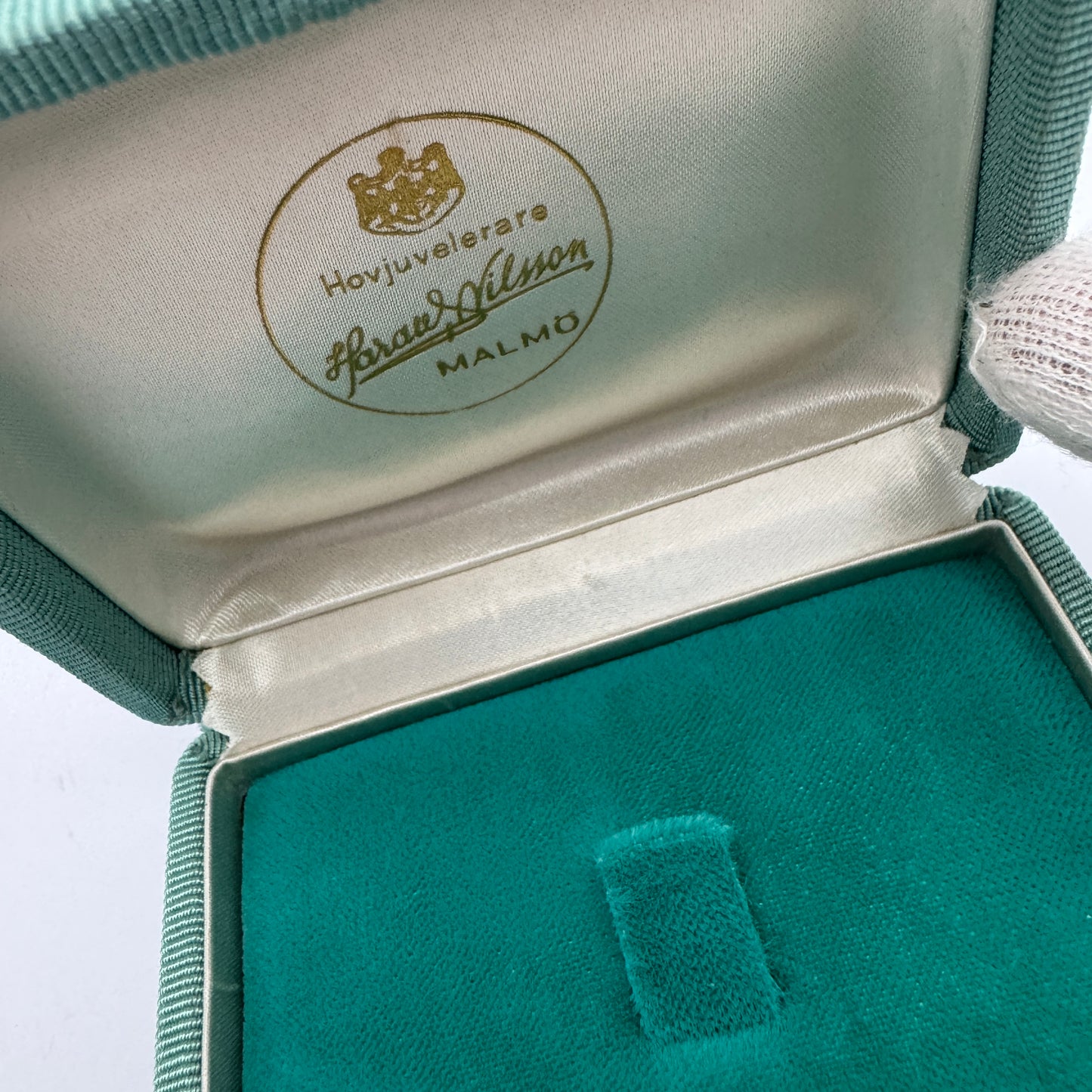 Sweden. Vintage Velvet Ring Box.