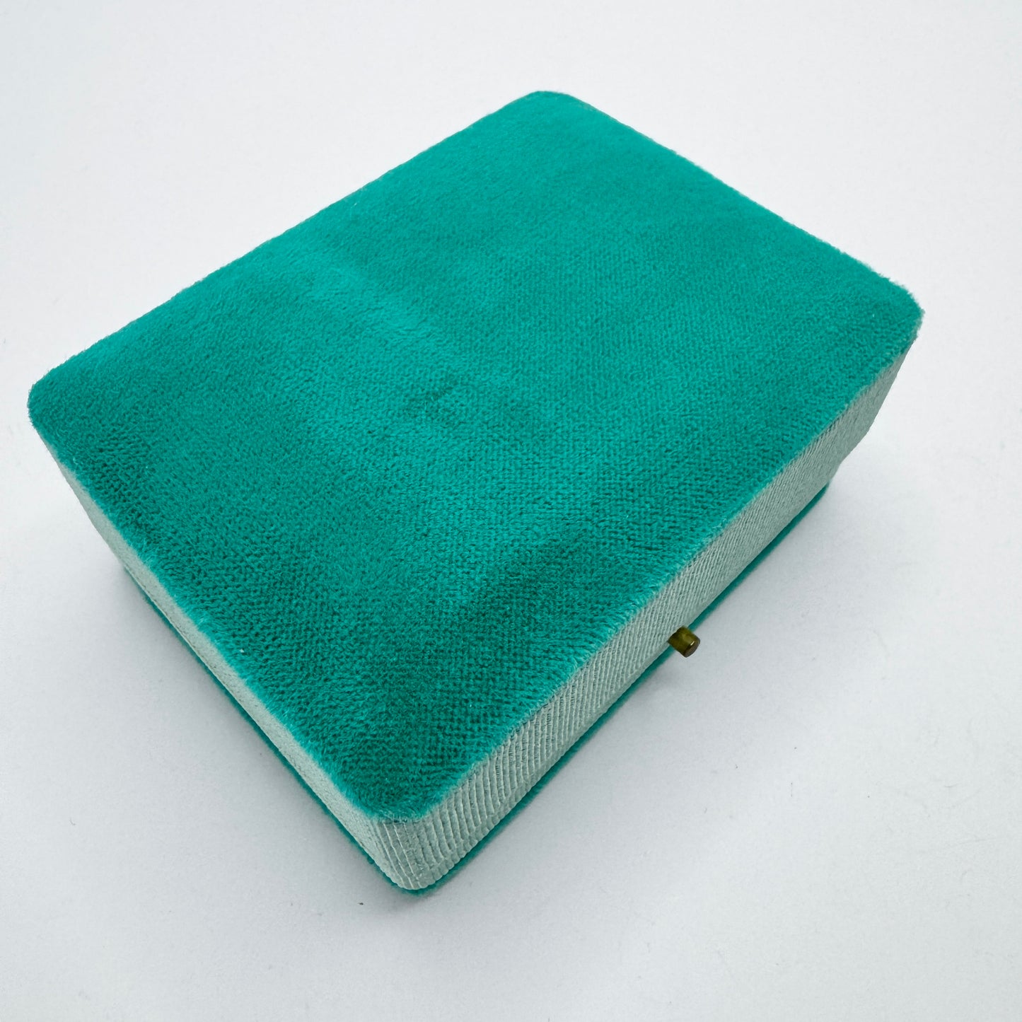 Sweden. Vintage Velvet Ring Box.