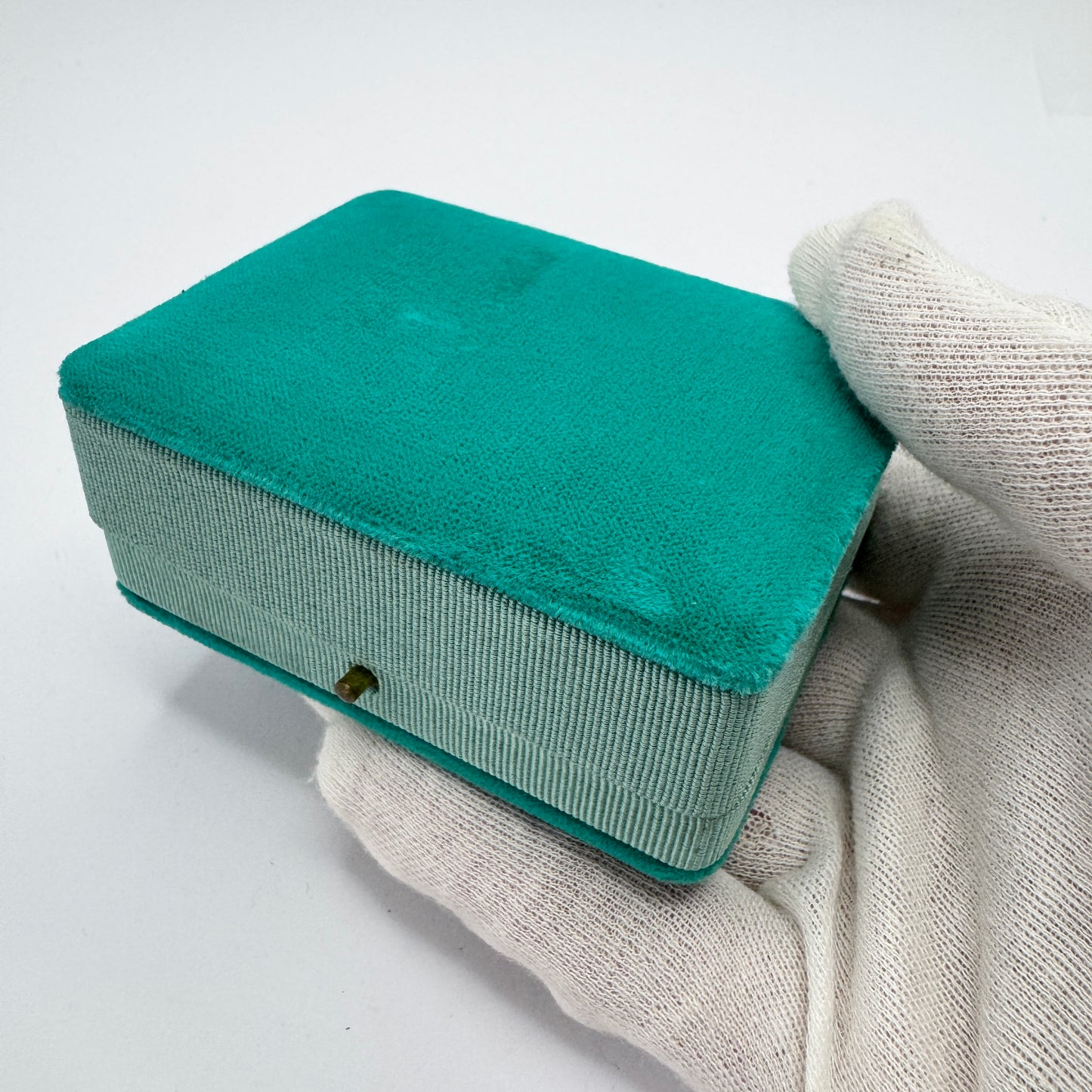Sweden. Vintage Velvet Ring Box.