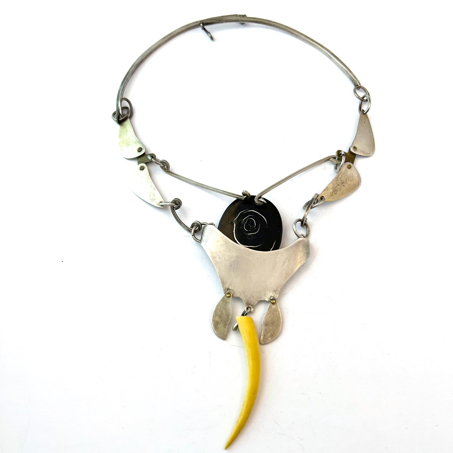 Vintage c 1960s Modernist Silver + Mixed Media Necklace.